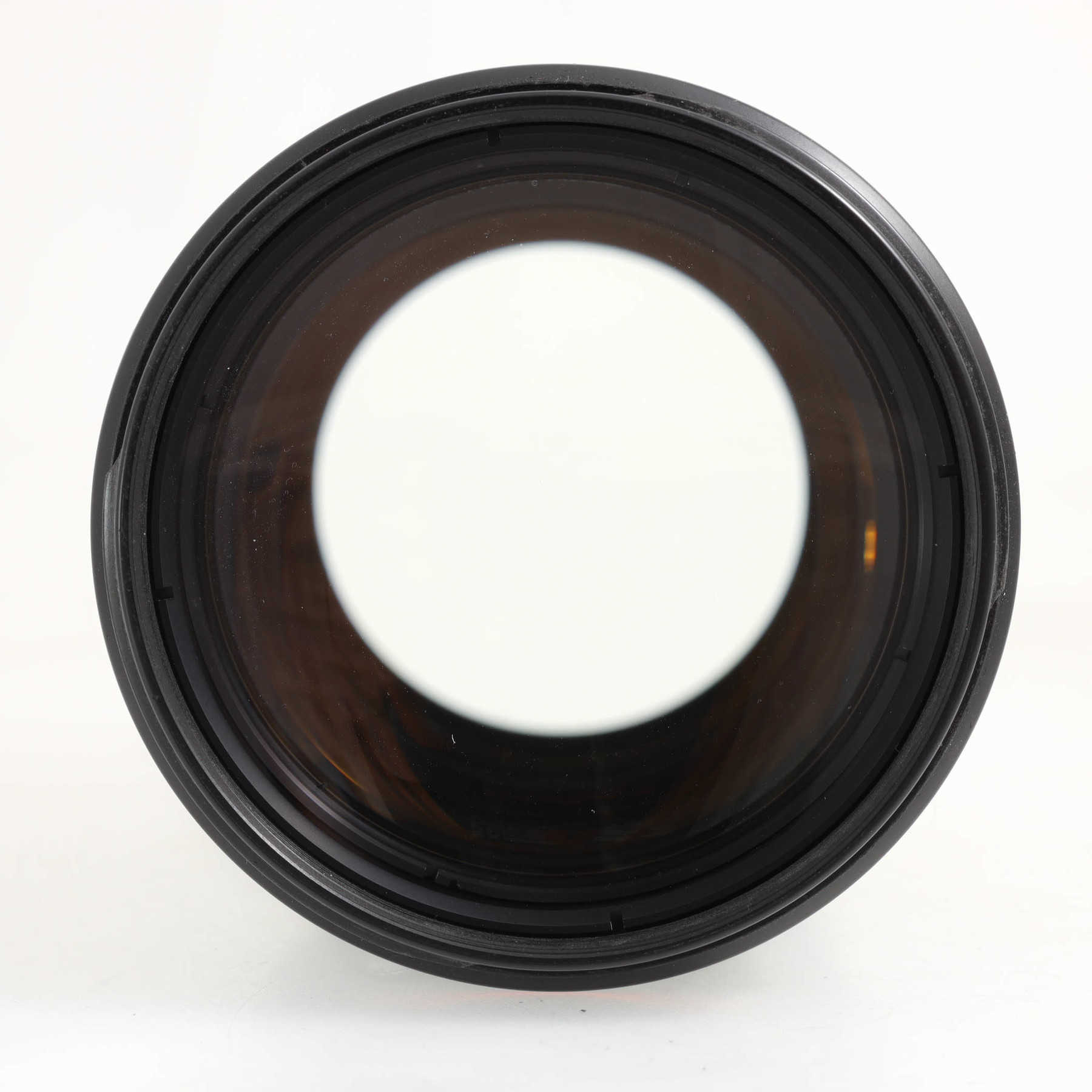 Canon EF 135mm f/2 L USM Canon EF 135mm f/2 L USM