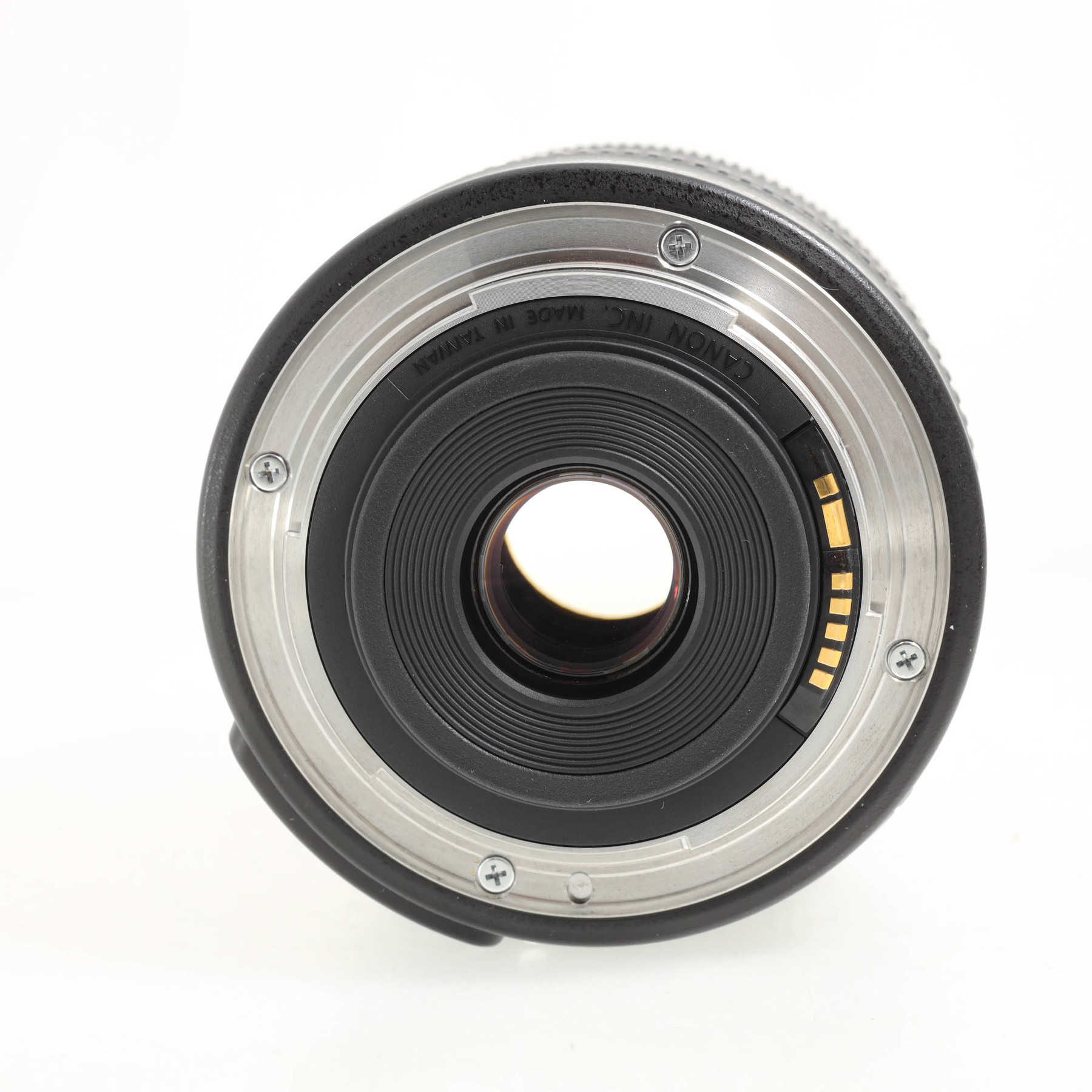 Canon 18-135mm f/3.5-5.6 IS STM Canon 18-135mm f/3.5-5.6 IS STM