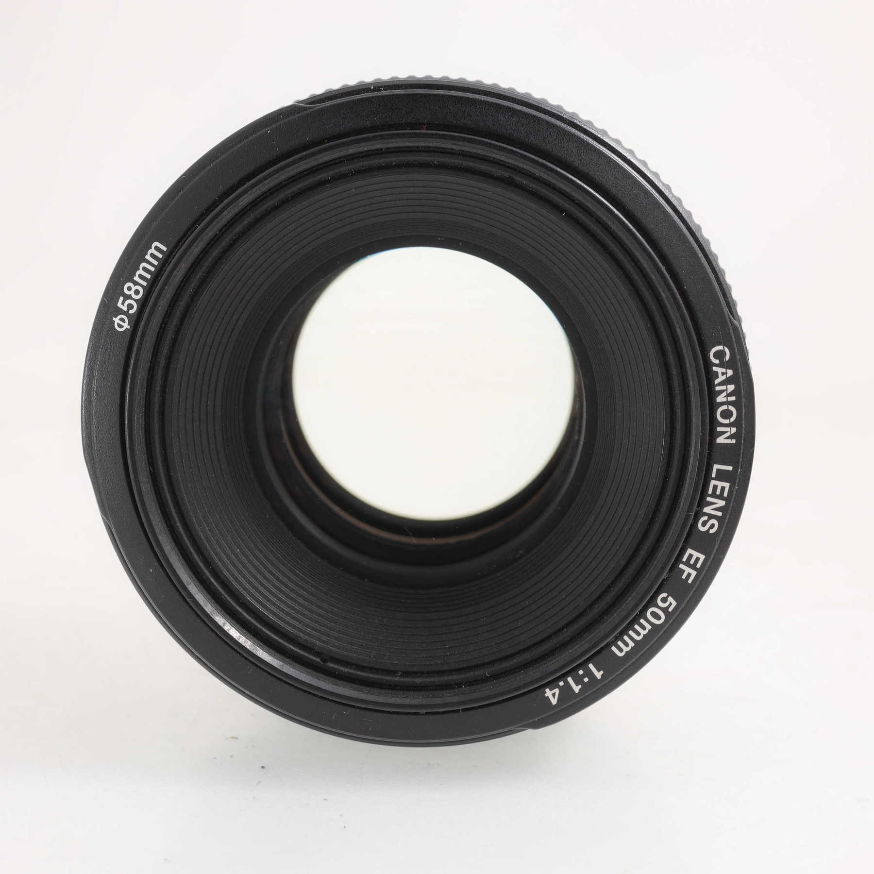 Canon EF 50mm f/1.4 USM Canon EF 50mm f/1.4 USM