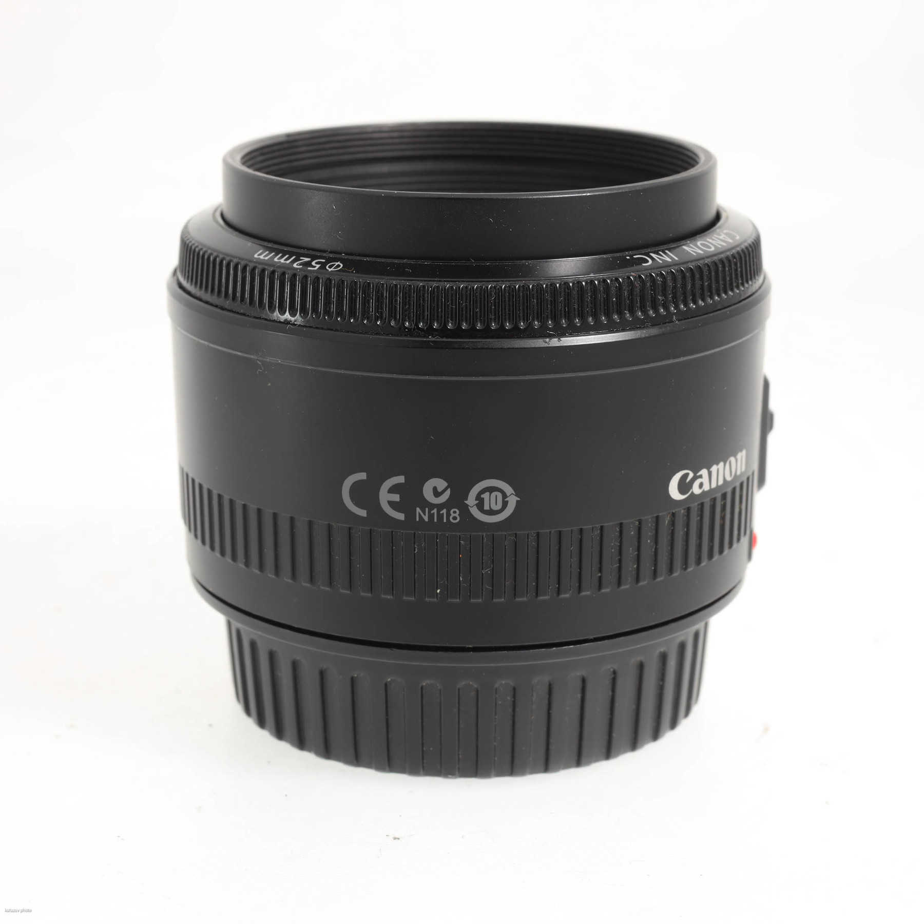 Canon 50mm f/1.8 EF II Canon 50mm f/1.8 EF II