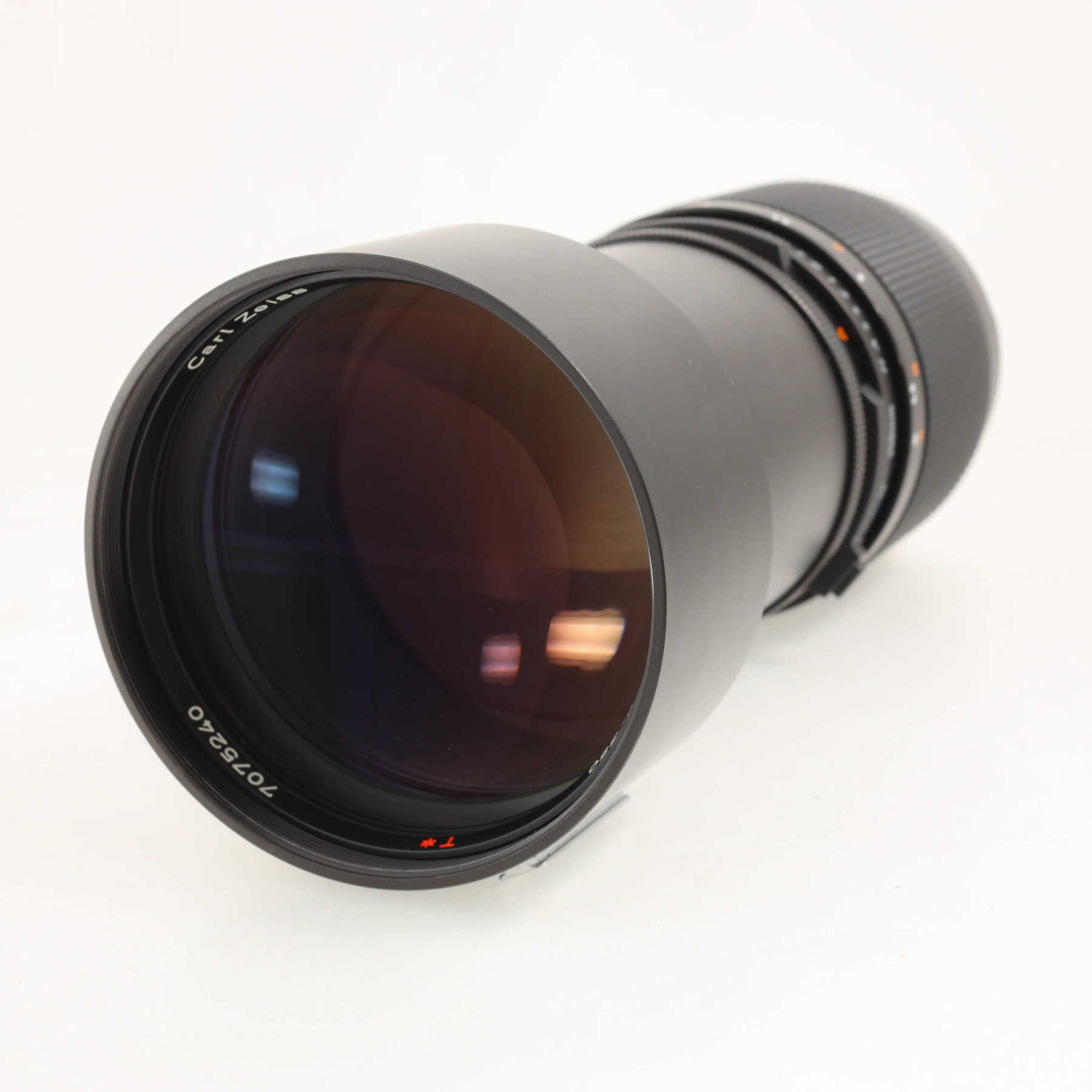 Hasselblad 350mm f/5.6 T* CF Tele-Tessar Hasselblad 350mm f/5.6 T* CF Tele-Tessar