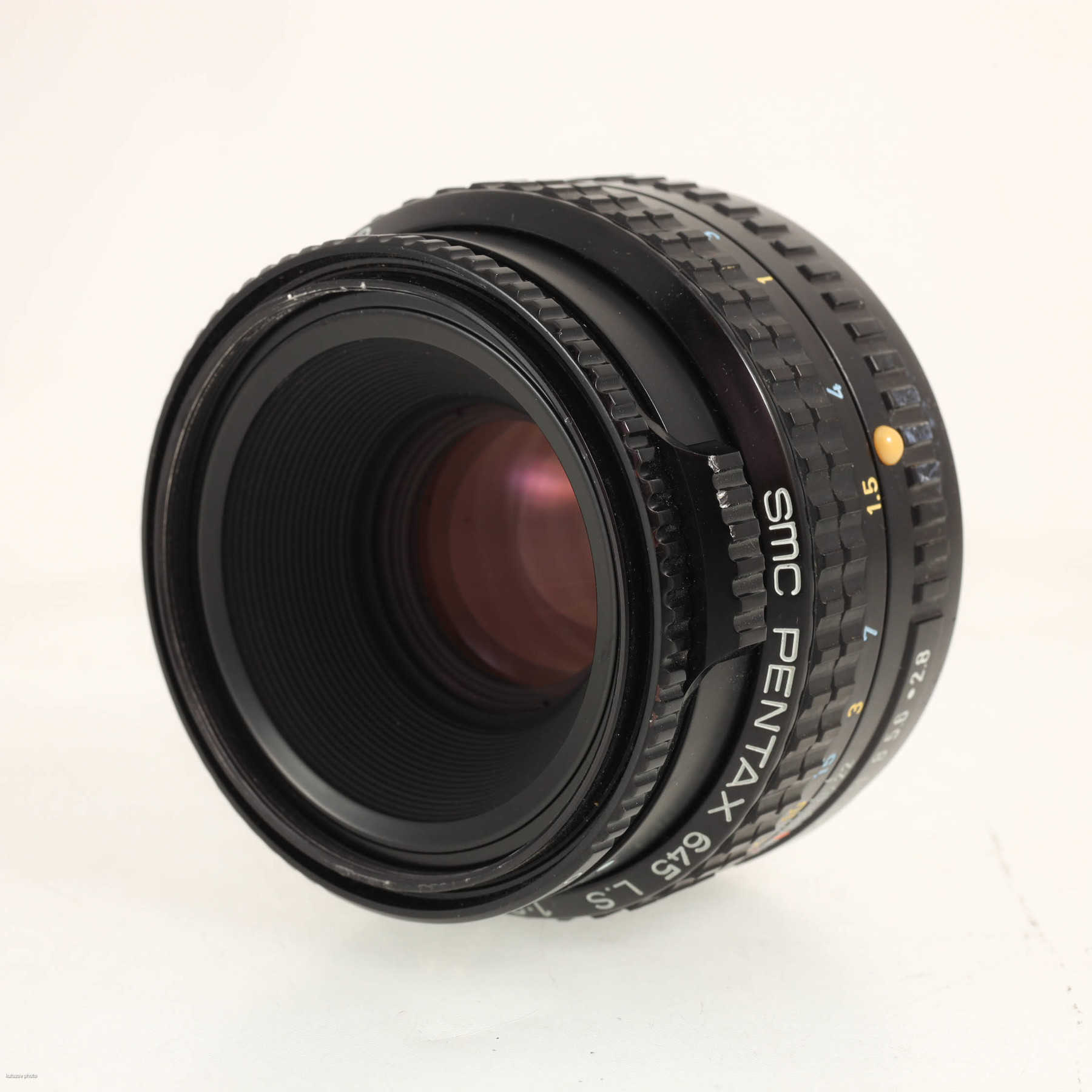 Pentax 645 с объективом 75mm f/2.8 L.S SMC Pentax 645 с объективом 75mm f/2.8 L.S SMC