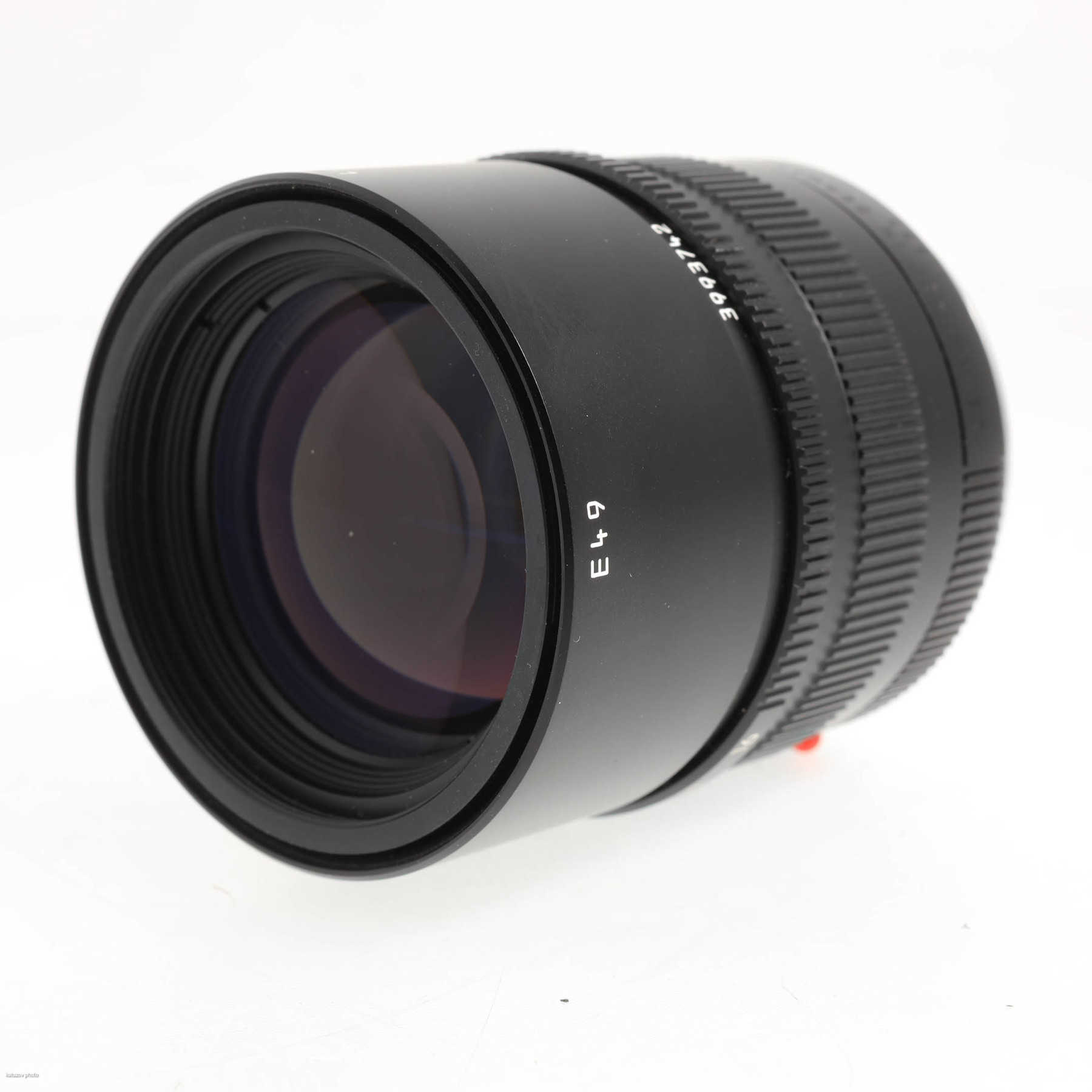Leica 75mm f/2 Apo-Summicron-M ASPH black Leica 75mm f/2 Apo-Summicron-M ASPH black
