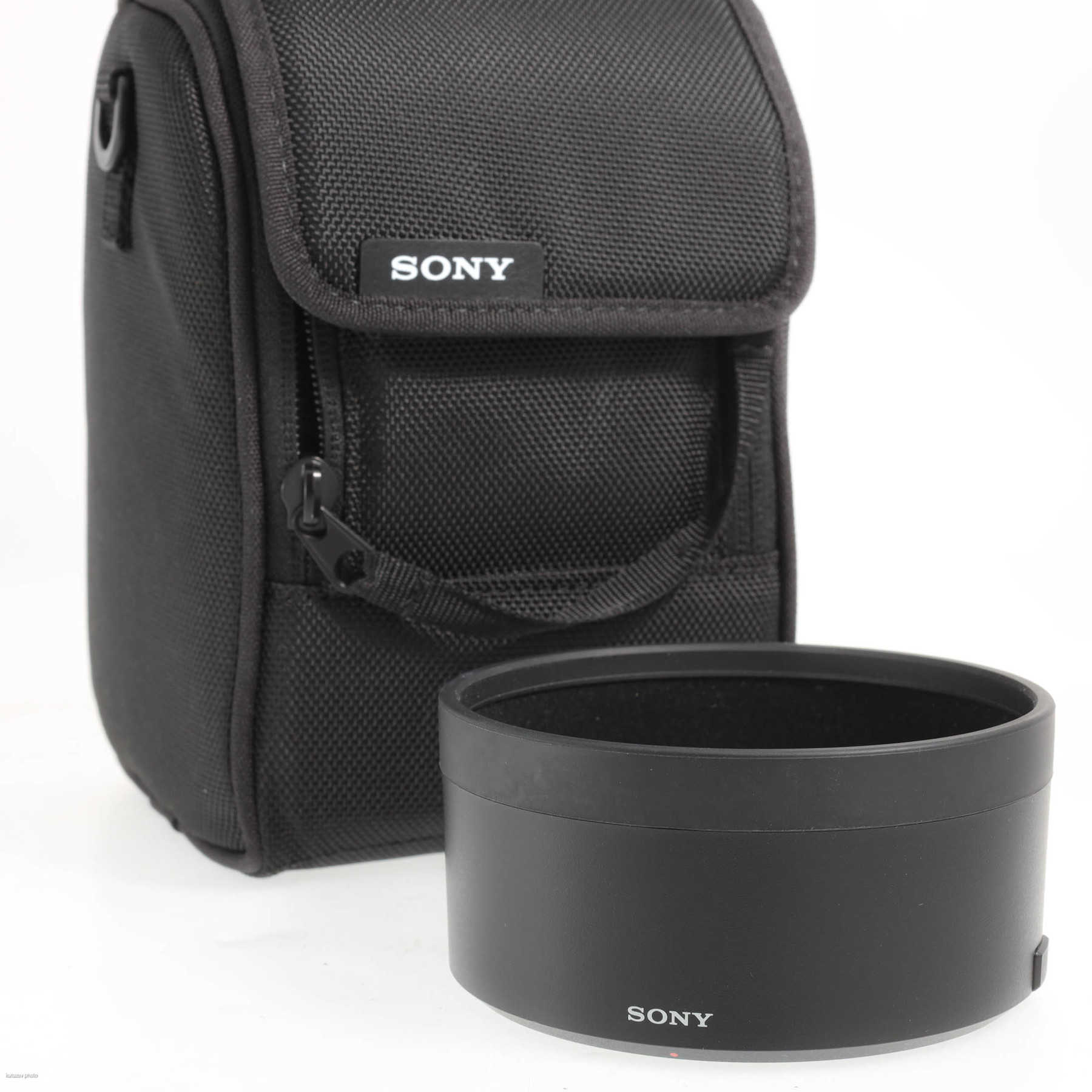 Sony FE 85mm f/1.4 GM Sony FE 85mm f/1.4 GM