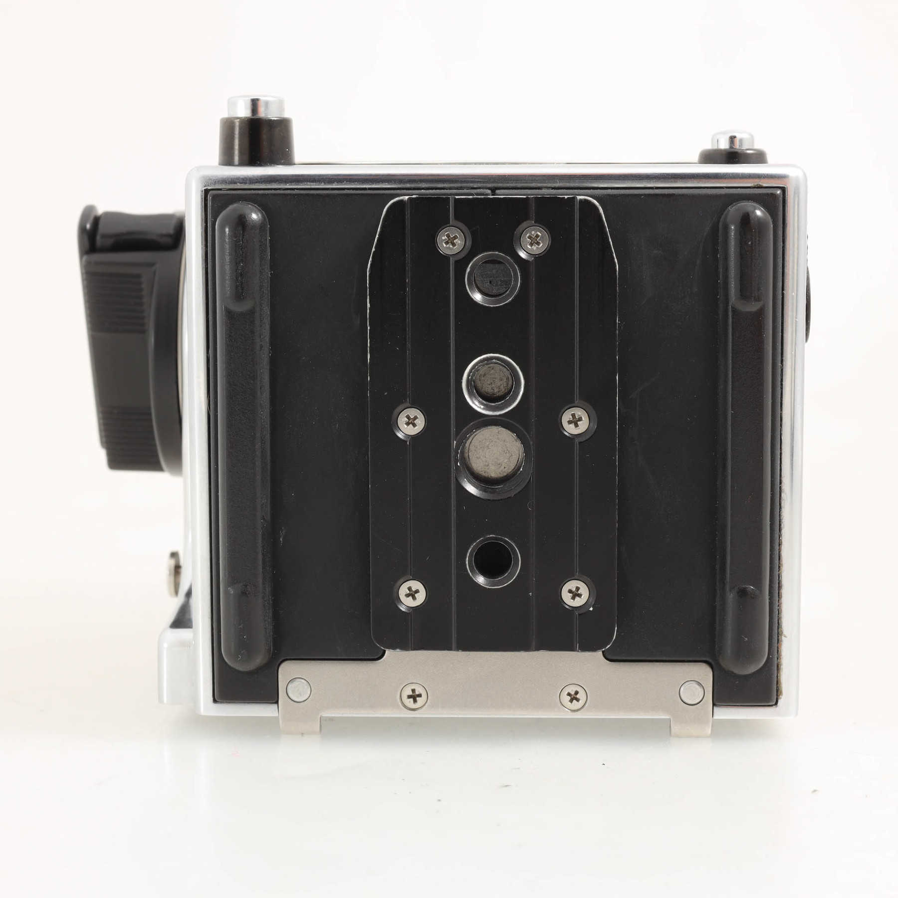 Hasselblad 503CXi комплект с объективом CF 80mm f/2.8 Zeiss Planar T* Hasselblad 503CXi комплект с объективом CF 80mm f/2.8 Zeiss Planar T*