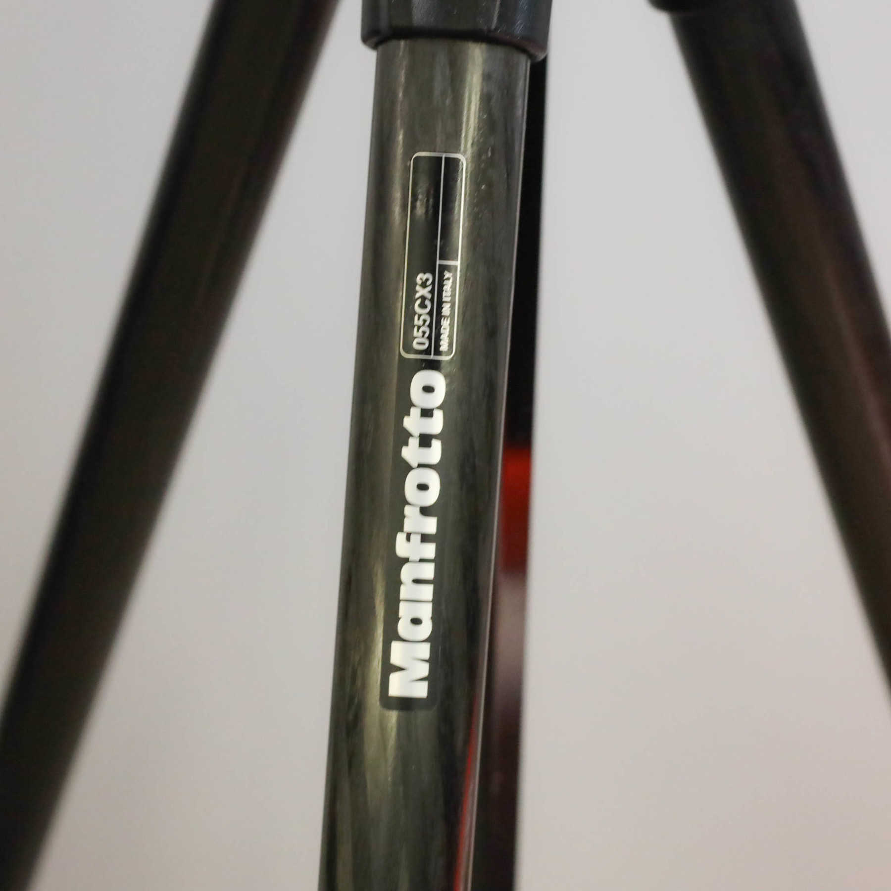Manfrotto 055CXPRO3 штатив с головой 498RC2 Manfrotto 055CXPRO3 штатив с головой 498RC2