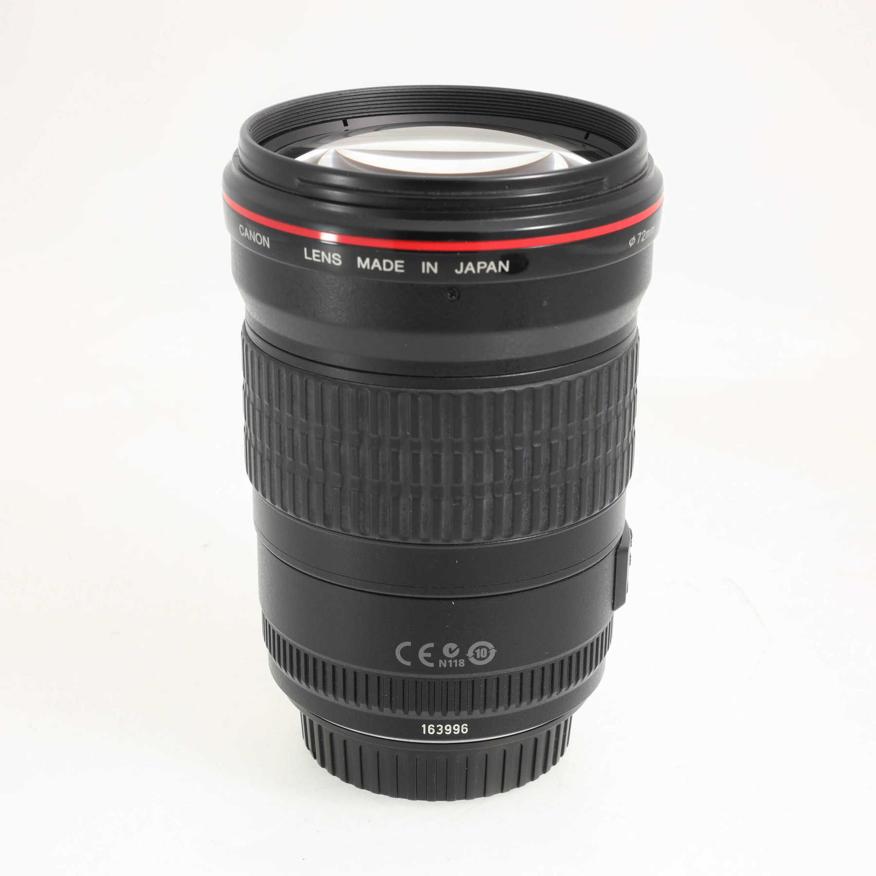 Canon EF 135mm f/2 L USM Canon EF 135mm f/2 L USM