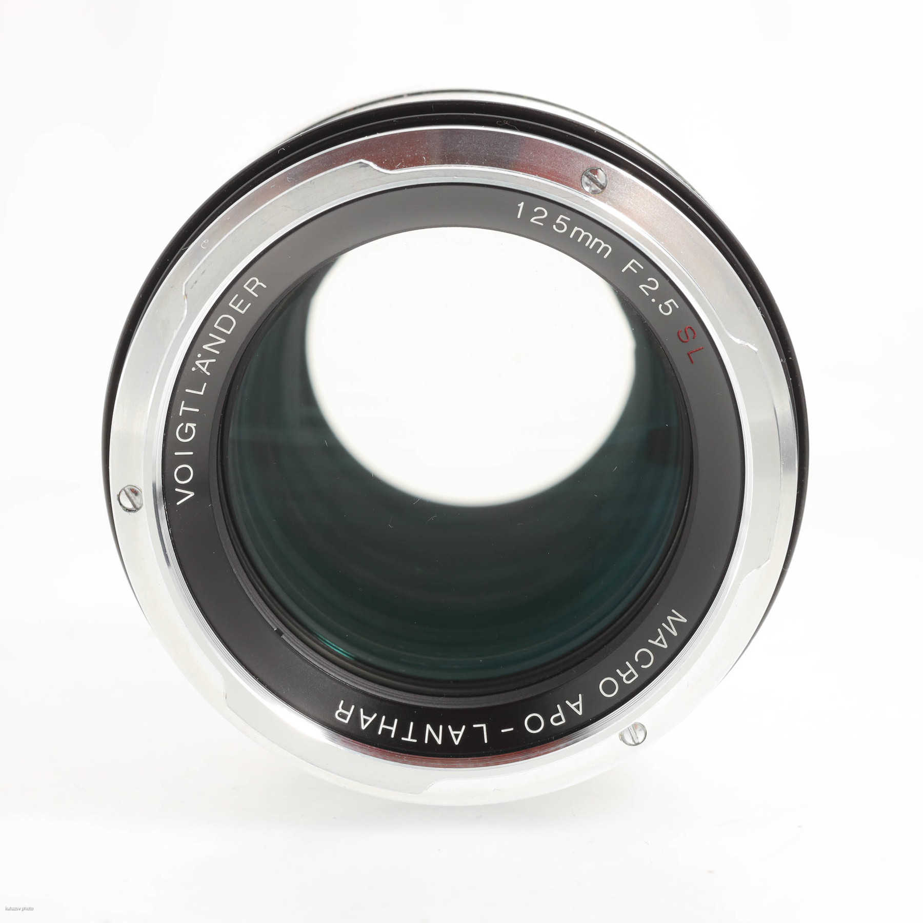 Voigtländer 125mm f/2.5 Macro Apo-Lanthar (Nikon F/MF) Voigtländer 125mm f/2.5 Macro Apo-Lanthar (Nikon F/MF)