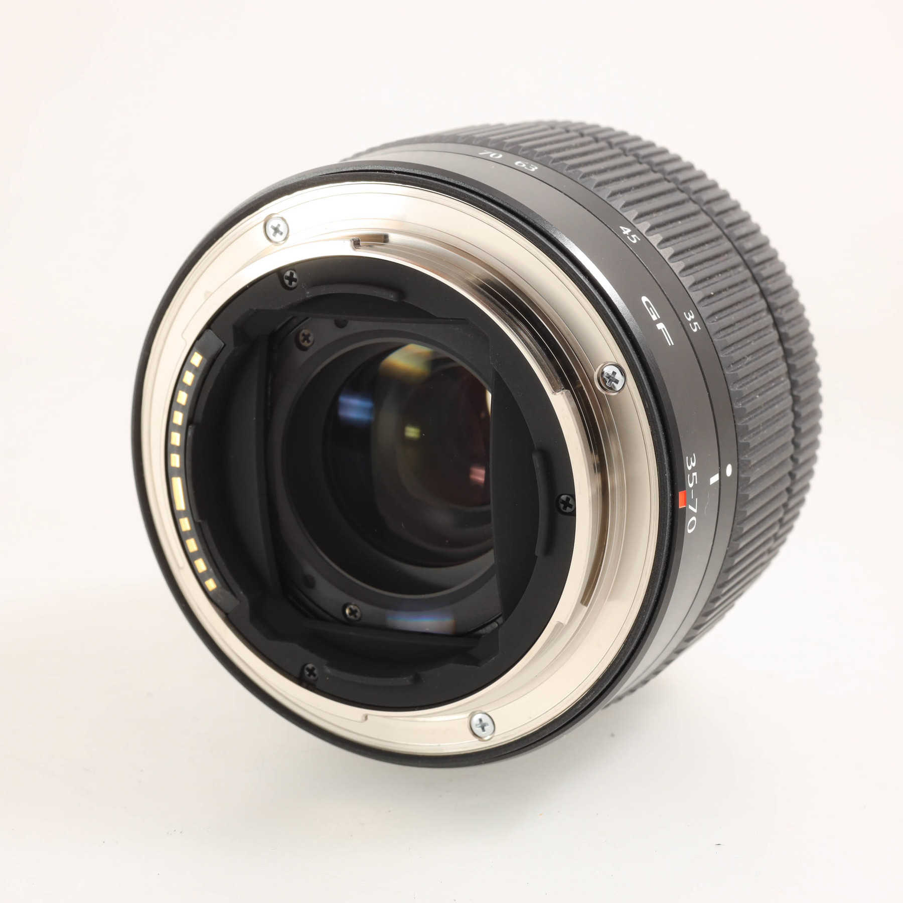 Fujifilm GF 35-70mm f/4.5-5.6 WR Fujifilm GF 35-70mm f/4.5-5.6 WR