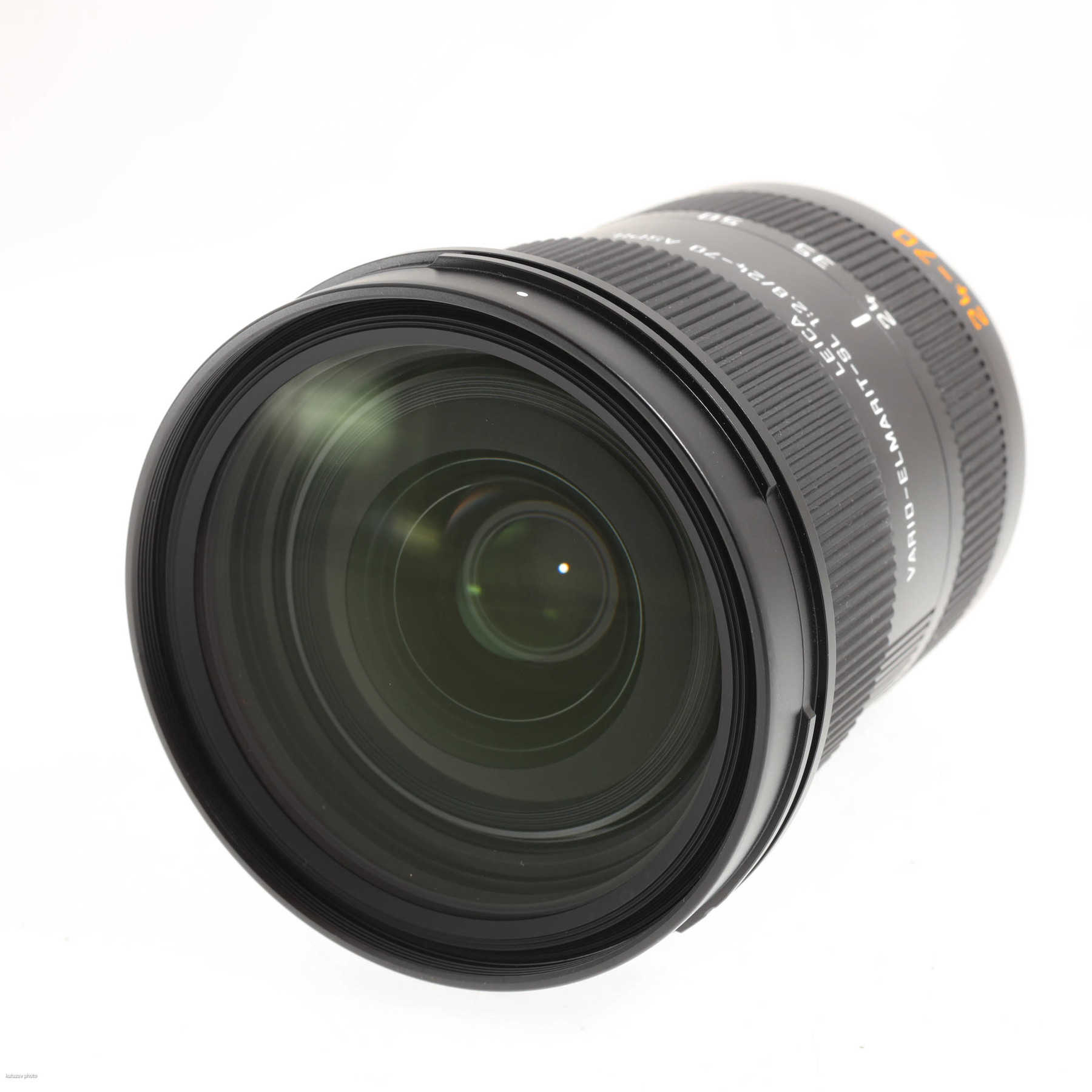 Leica Vario-Elmarit-SL 24-70mm f/2.8 ASPH black Leica Vario-Elmarit-SL 24-70mm f/2.8 ASPH black