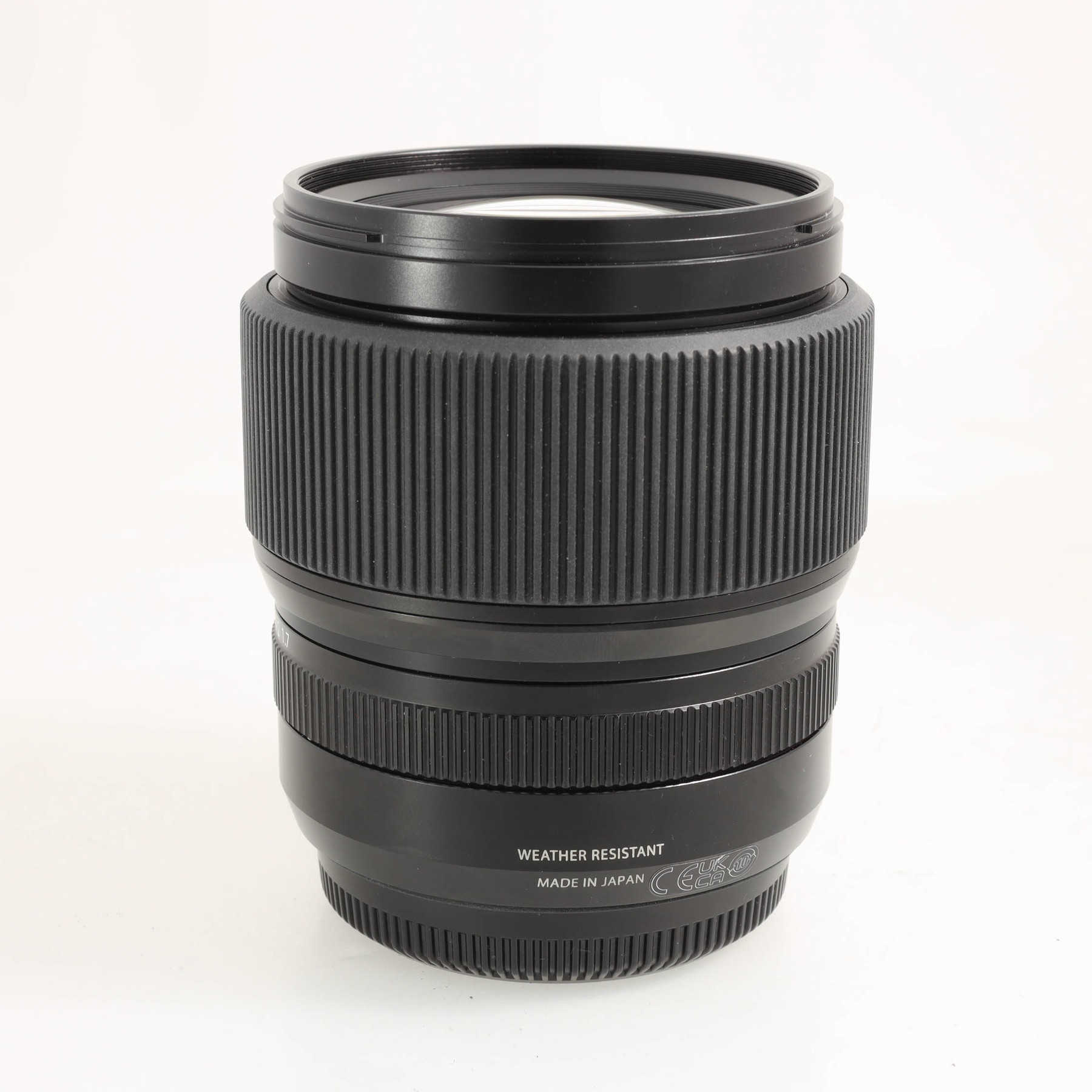 Fujifilm GF 80mm f/1.7 R WR Fujifilm GF 80mm f/1.7 R WR