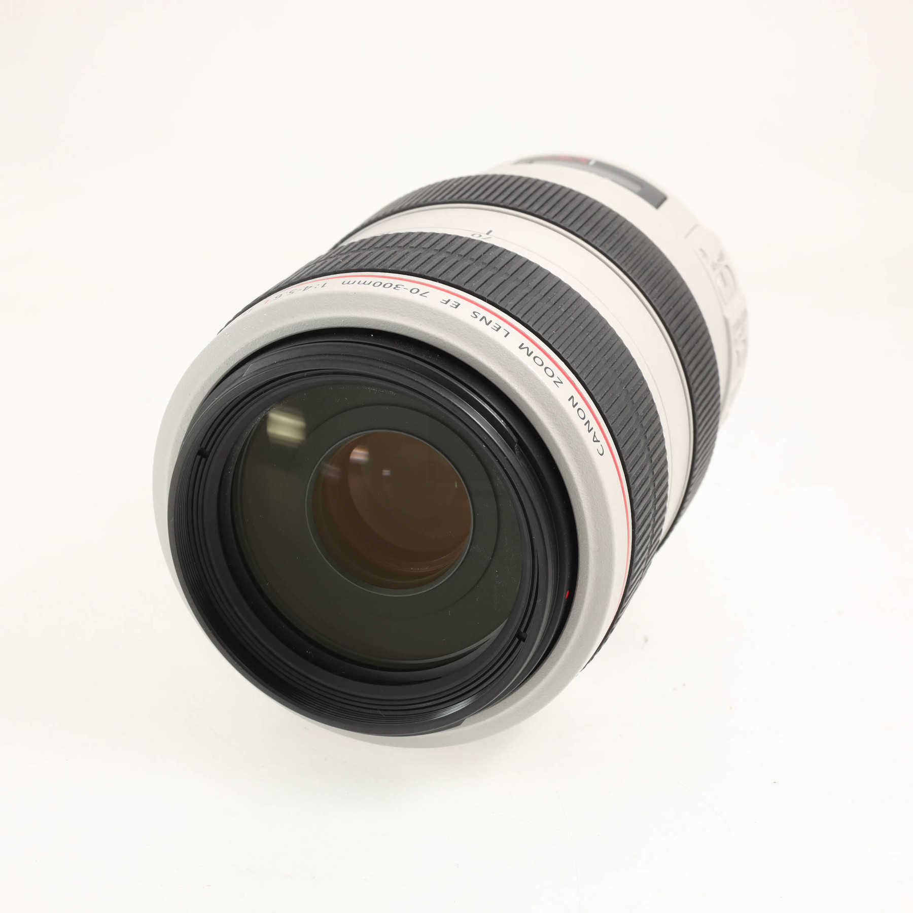 Canon EF 70-300mm f/4-5.6 L IS USM Canon EF 70-300mm f/4-5.6 L IS USM