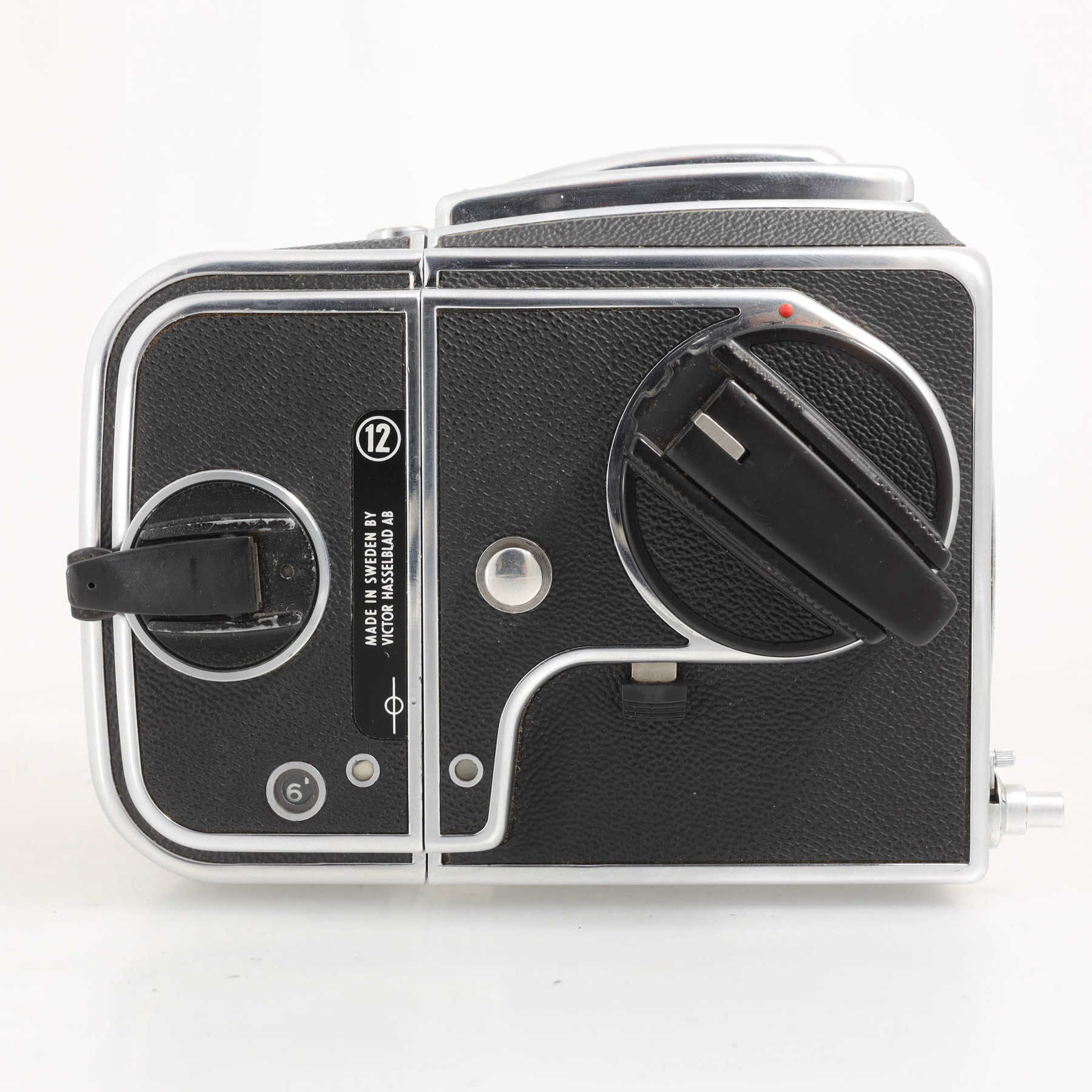 Hasselblad 500C/M с объективом CF 80mm f/2.8 T* Planar и кассетой А12 Hasselblad 500C/M с объективом CF 80mm f/2.8 T* Planar и кассетой А12