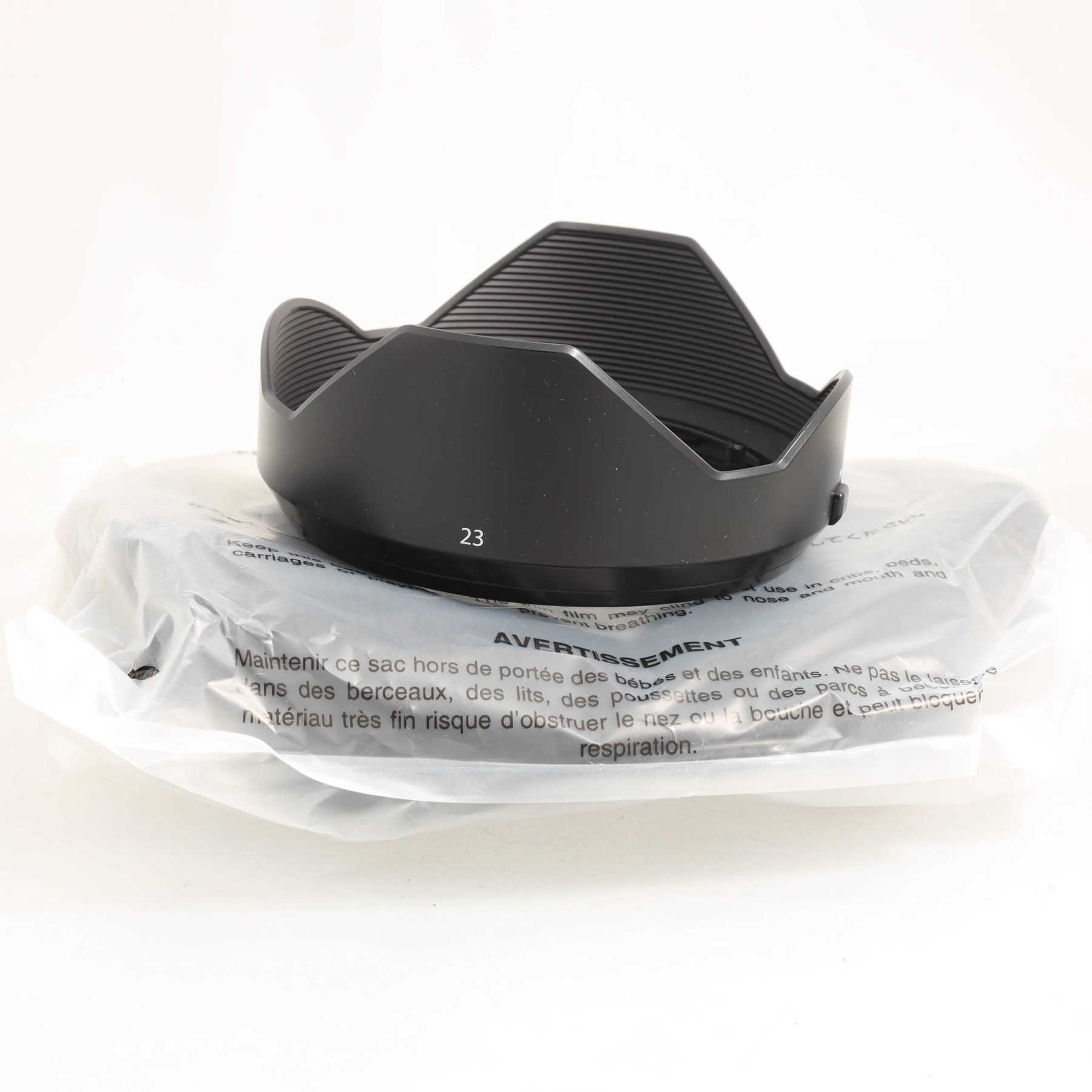 Fujifilm GF 23mm f/4 R LM WR Fujifilm GF 23mm f/4 R LM WR