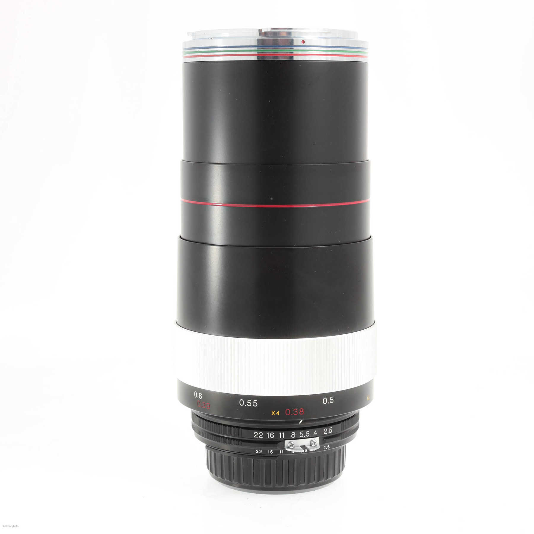 Voigtländer 125mm f/2.5 Macro Apo-Lanthar (Nikon F/MF) Voigtländer 125mm f/2.5 Macro Apo-Lanthar (Nikon F/MF)