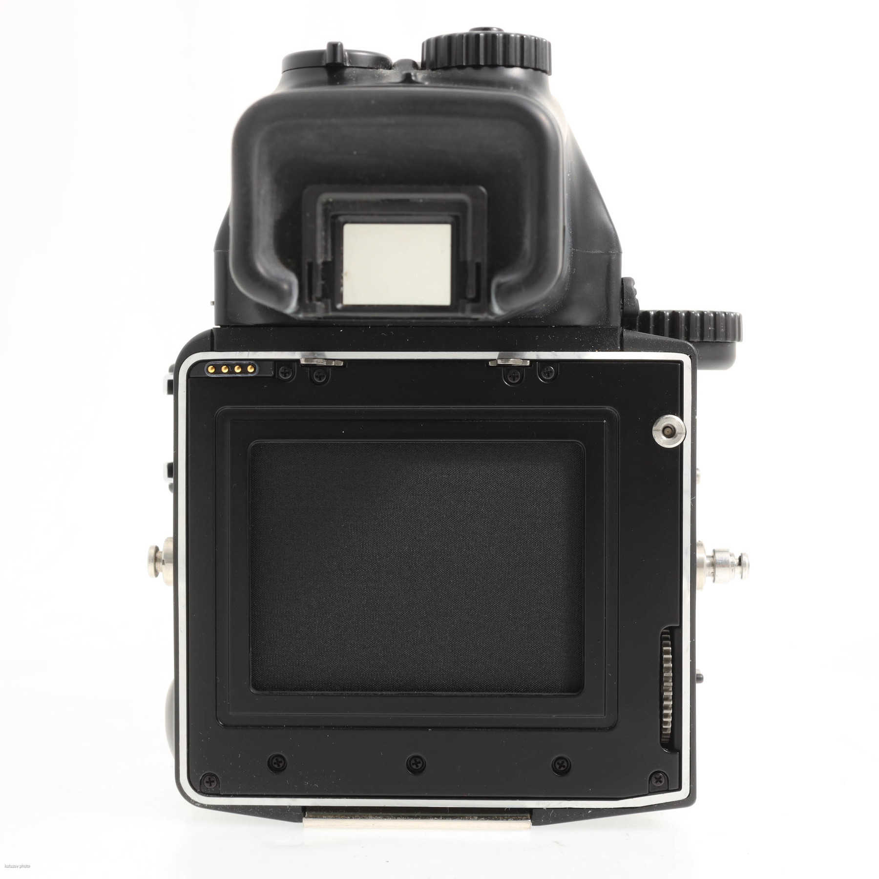 Mamiya 645 Pro TL с объективом 80mm f/2.8 Sekor-C Mamiya 645 Pro TL с объективом 80mm f/2.8 Sekor-C