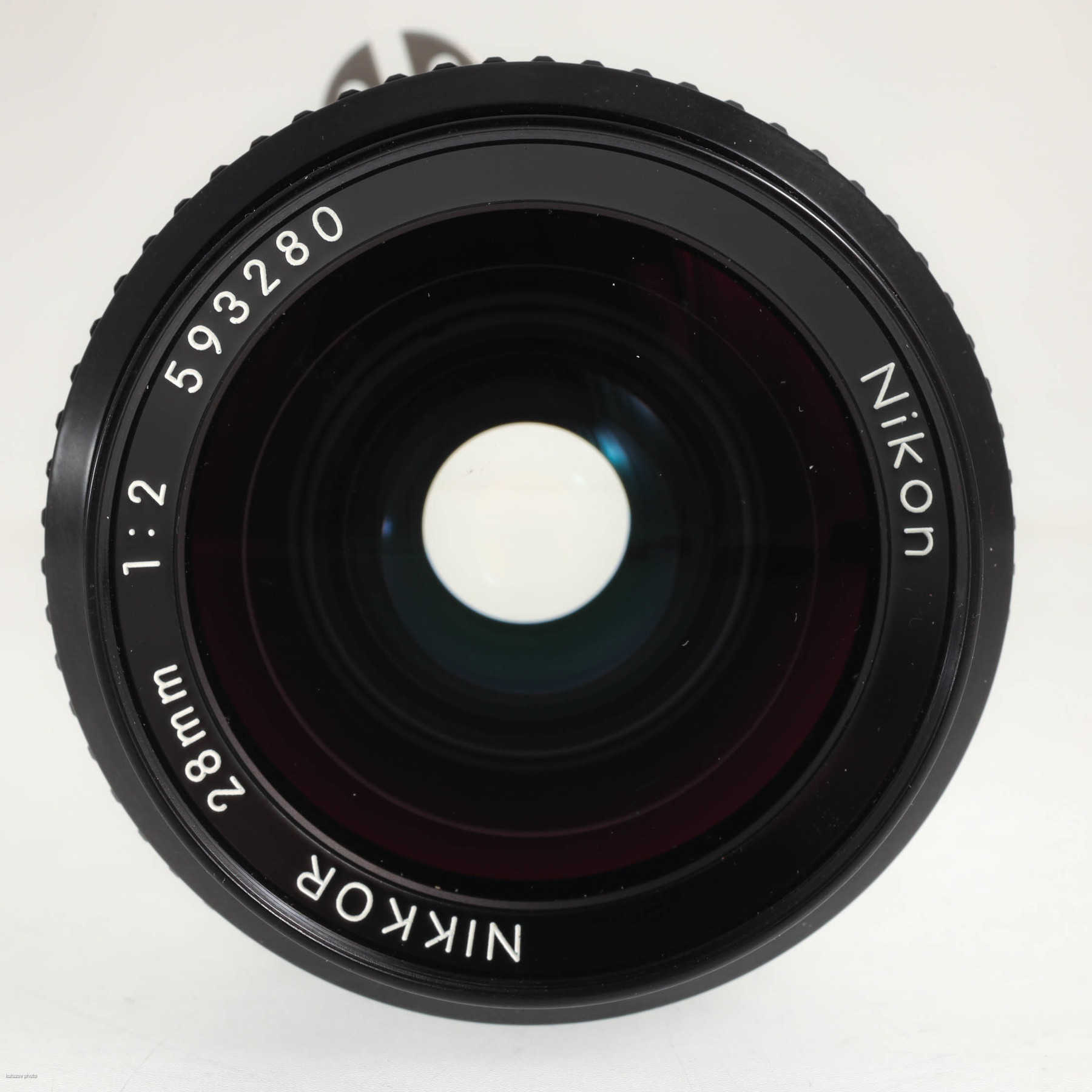 Nikon 28mm f/2 Ai-S Nikkor Nikon 28mm f/2 Ai-S Nikkor