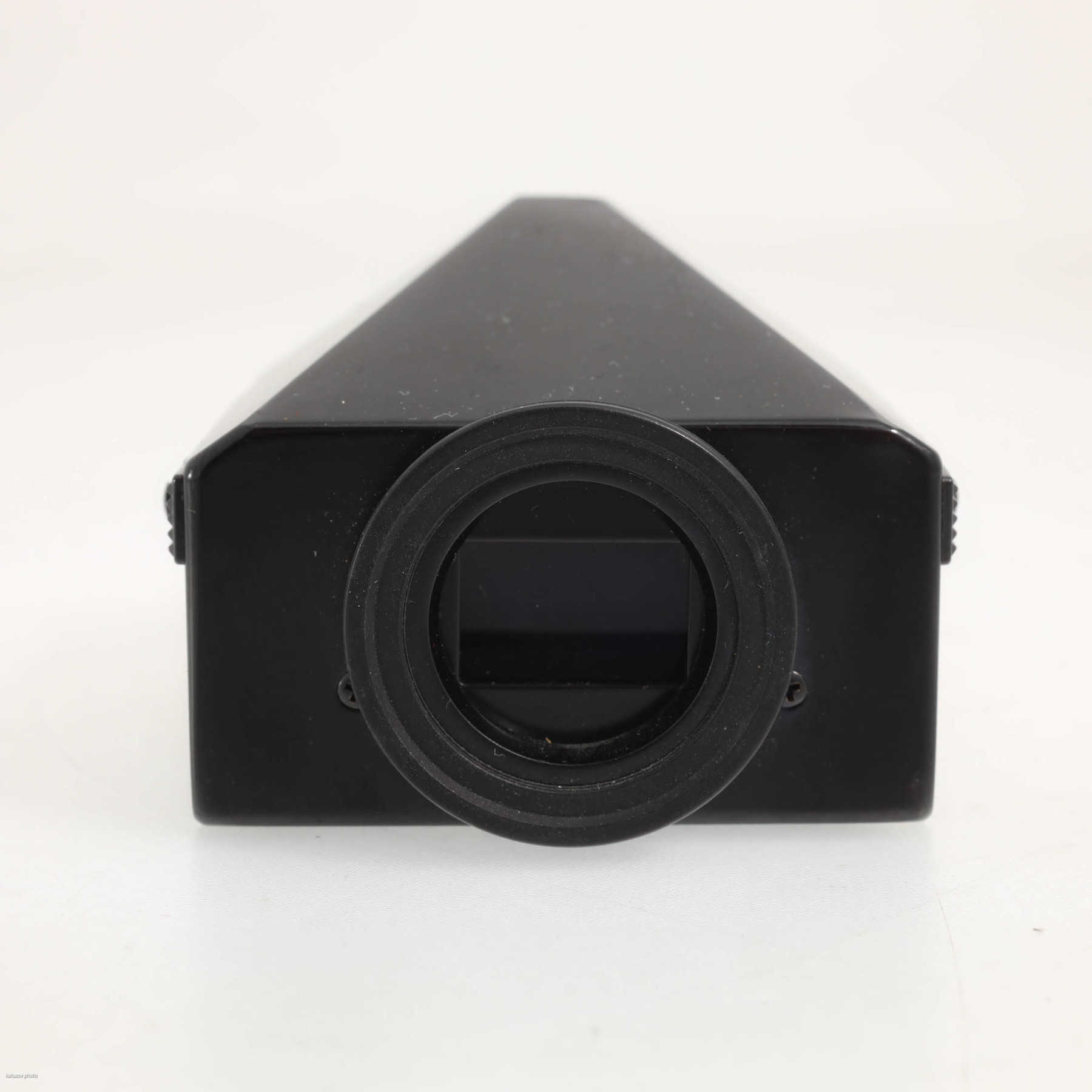 Canon призменный видоискатель для камеры F-1 (штатный) Canon призменный видоискатель для камеры F-1 (штатный)