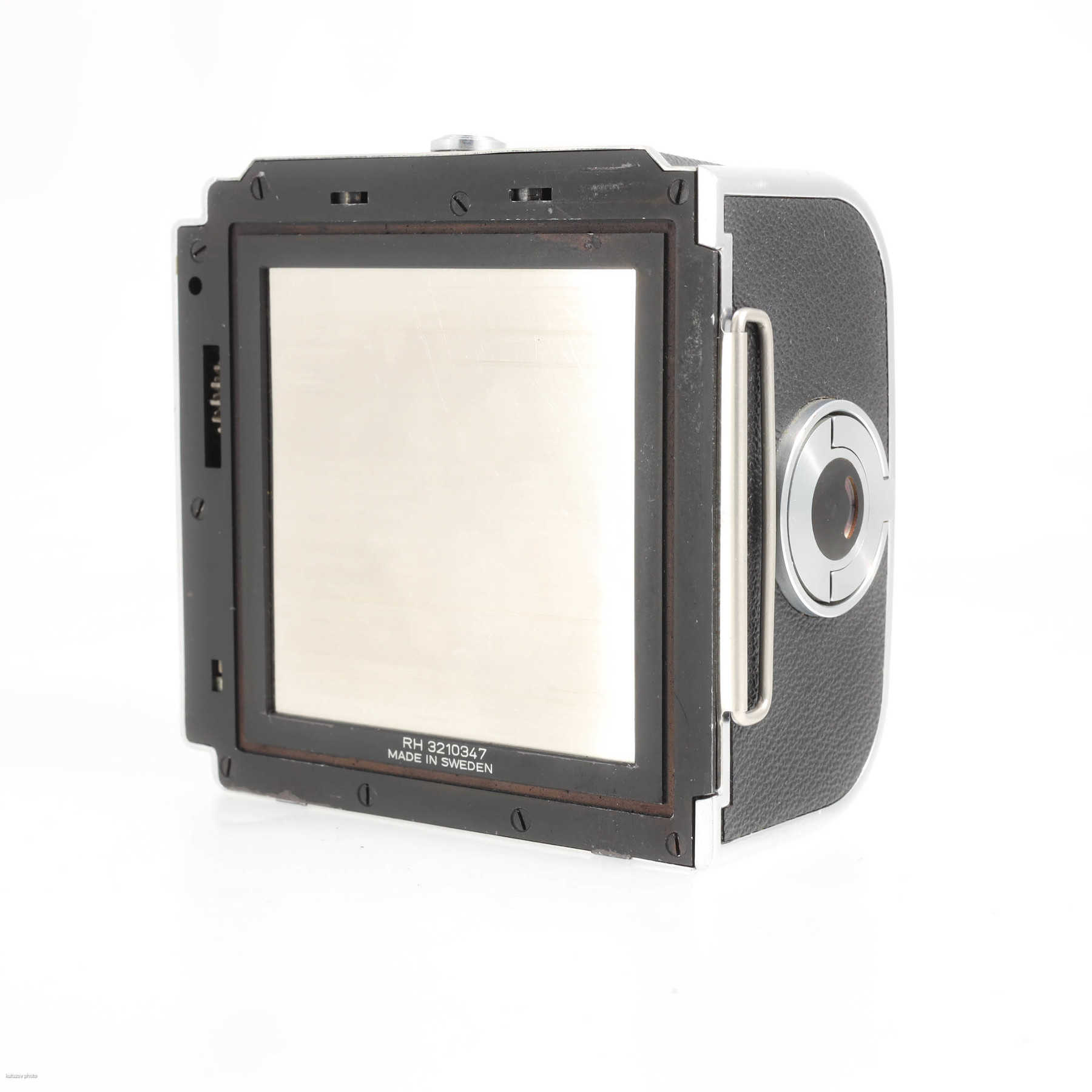 Hasselblad 503CXi с объективом 80mm f/2.8 T* Zeiss Planar Hasselblad 503CXi с объективом 80mm f/2.8 T* Zeiss Planar
