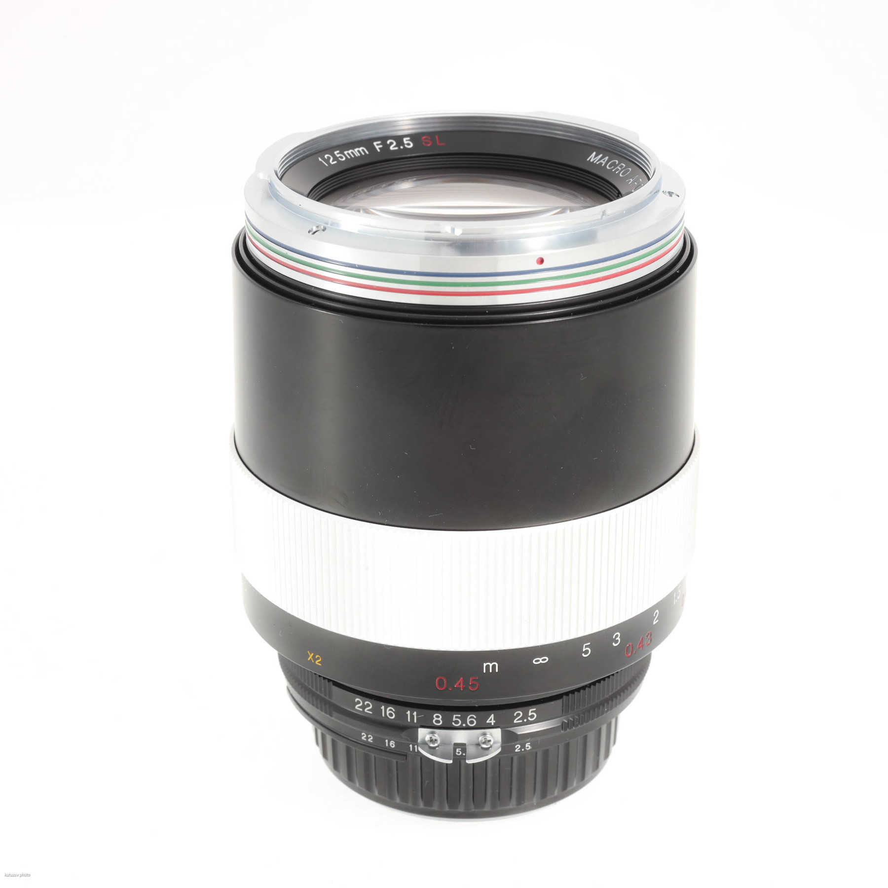 Voigtländer 125mm f/2.5 Macro Apo-Lanthar (Nikon F/MF) Voigtländer 125mm f/2.5 Macro Apo-Lanthar (Nikon F/MF)