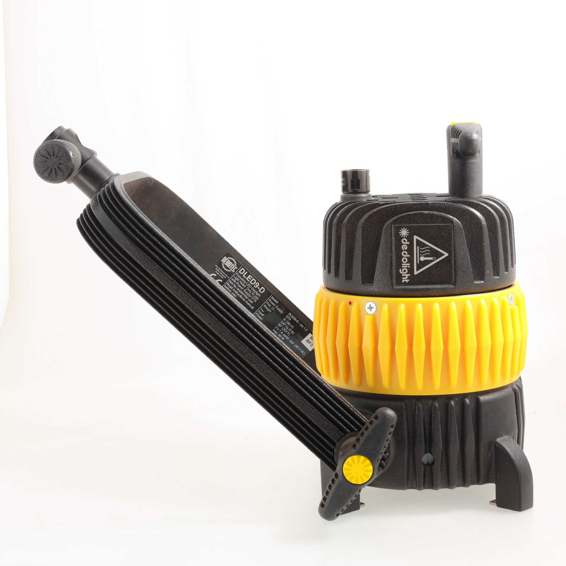 Dedolight DLED9-D с блоком питания DT9 Dedolight DLED9-D с блоком питания DT9