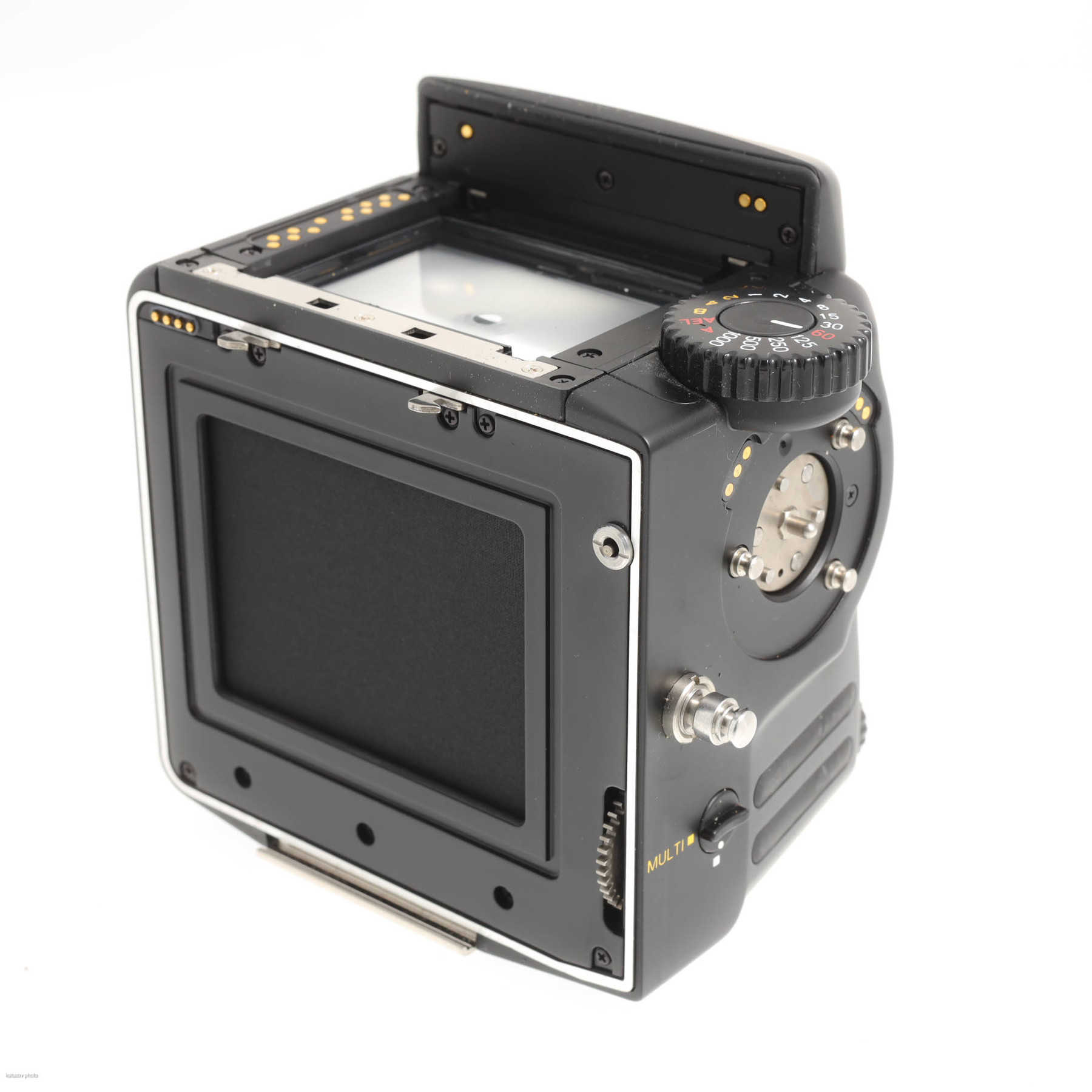 Mamiya 645 Pro TL с объективом 80mm f/2.8 Sekor-C Mamiya 645 Pro TL с объективом 80mm f/2.8 Sekor-C