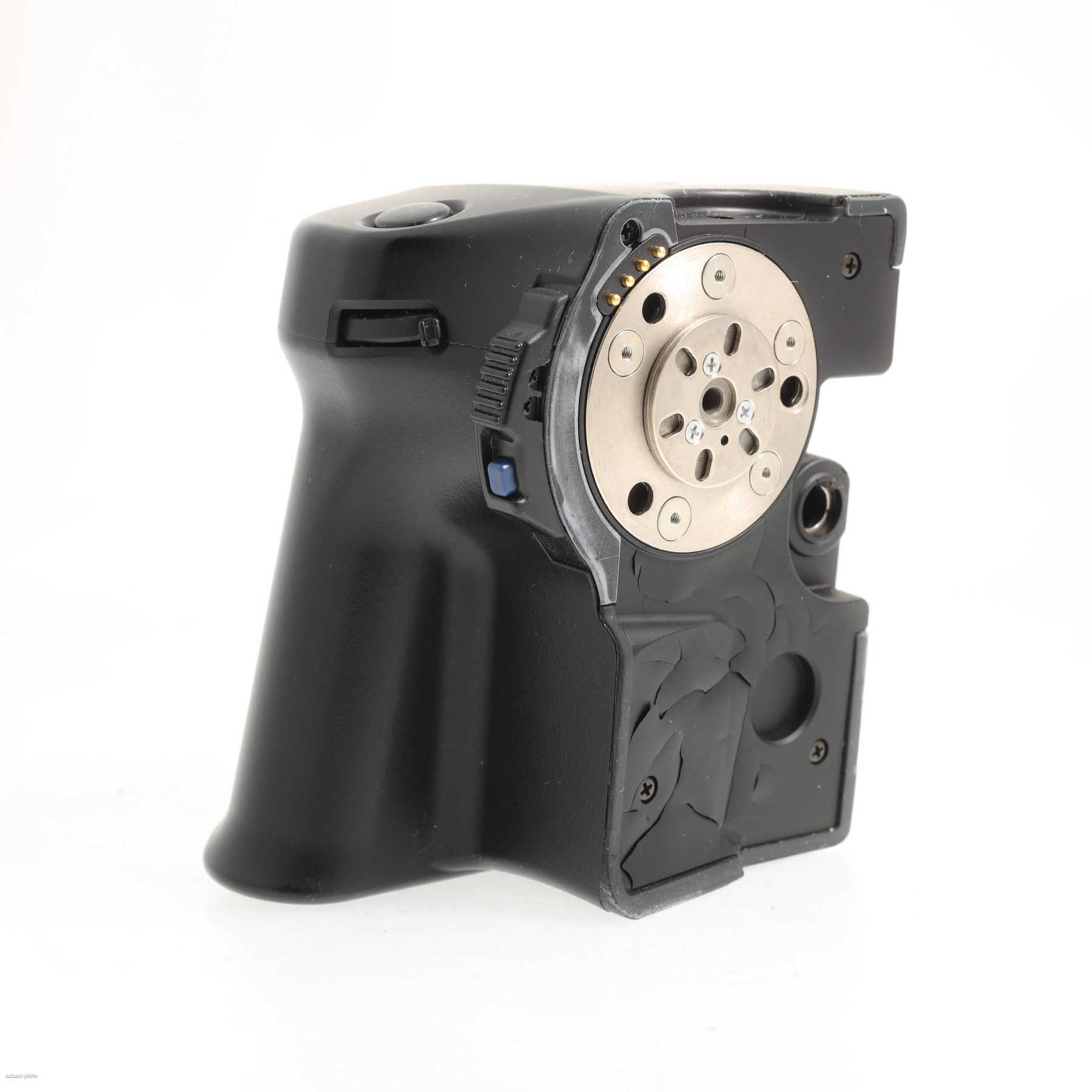 Mamiya 645 Pro TL с объективом 80mm f/2.8 Sekor-C Mamiya 645 Pro TL с объективом 80mm f/2.8 Sekor-C