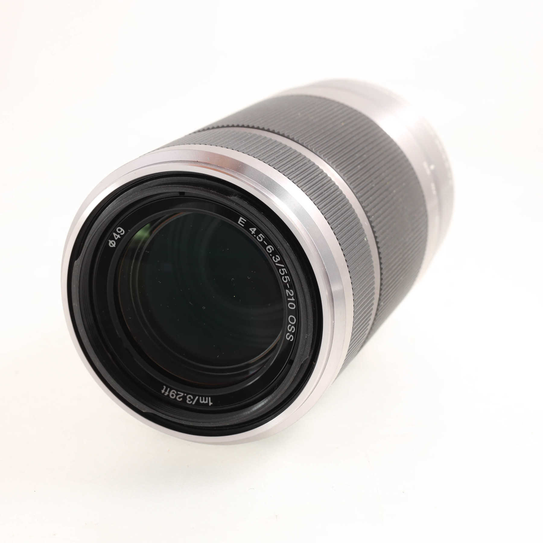 Sony E 55-210mm f/4.5-6.3 OSS Sony E 55-210mm f/4.5-6.3 OSS