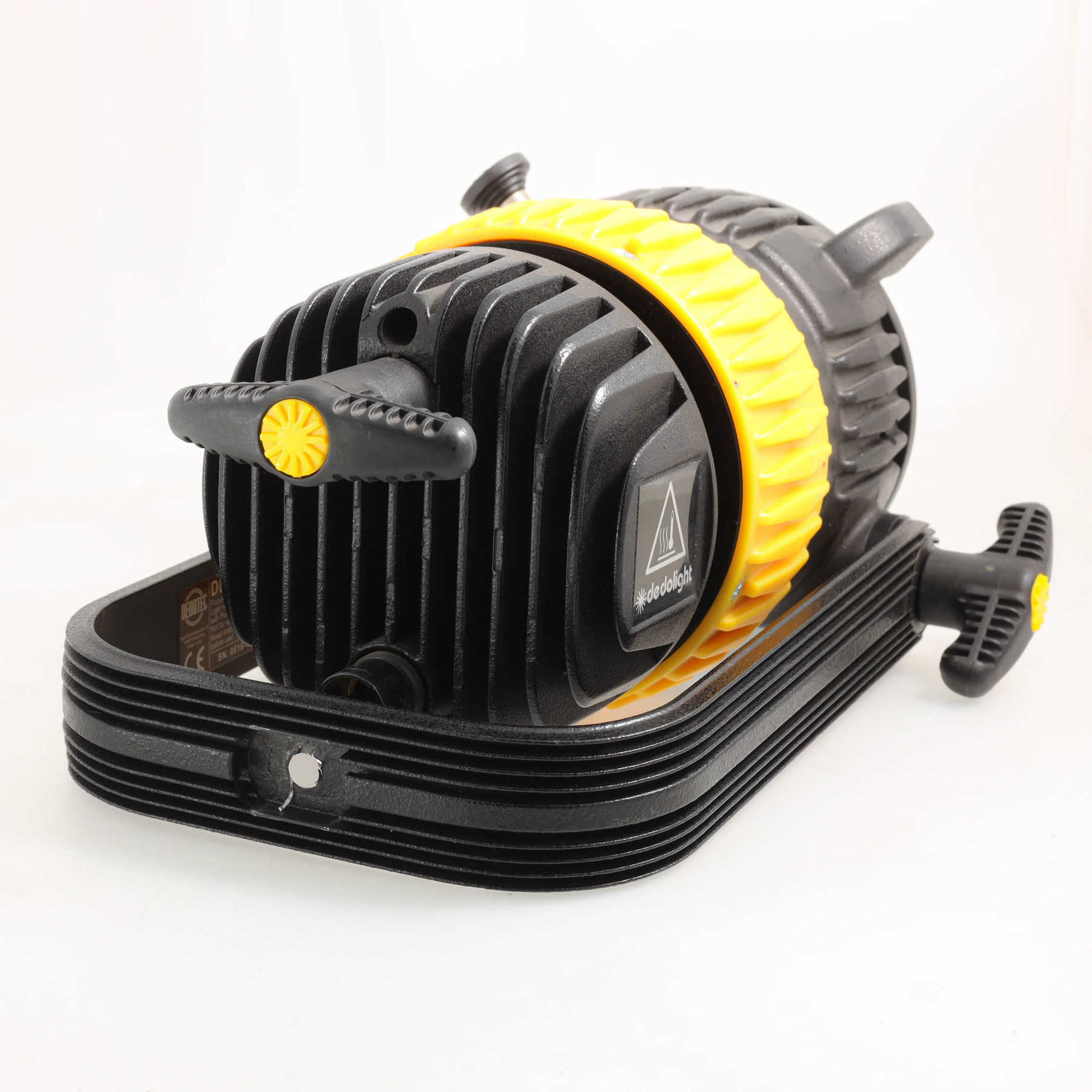 Dedolight DLED9-D с блоком питания DT9 Dedolight DLED9-D с блоком питания DT9