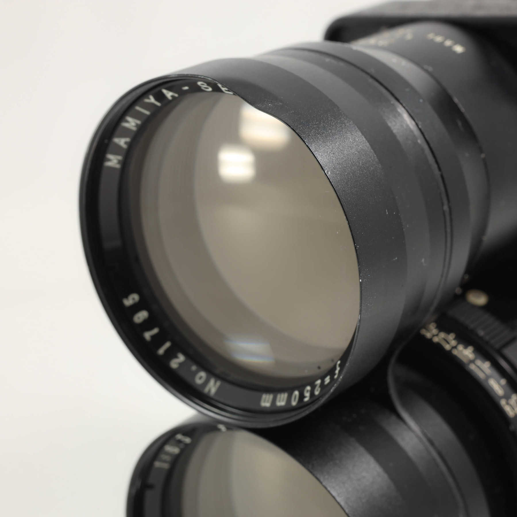 Mamiya 250mm f/6.3 Mamiya-Sekor Mamiya 250mm f/6.3 Mamiya-Sekor