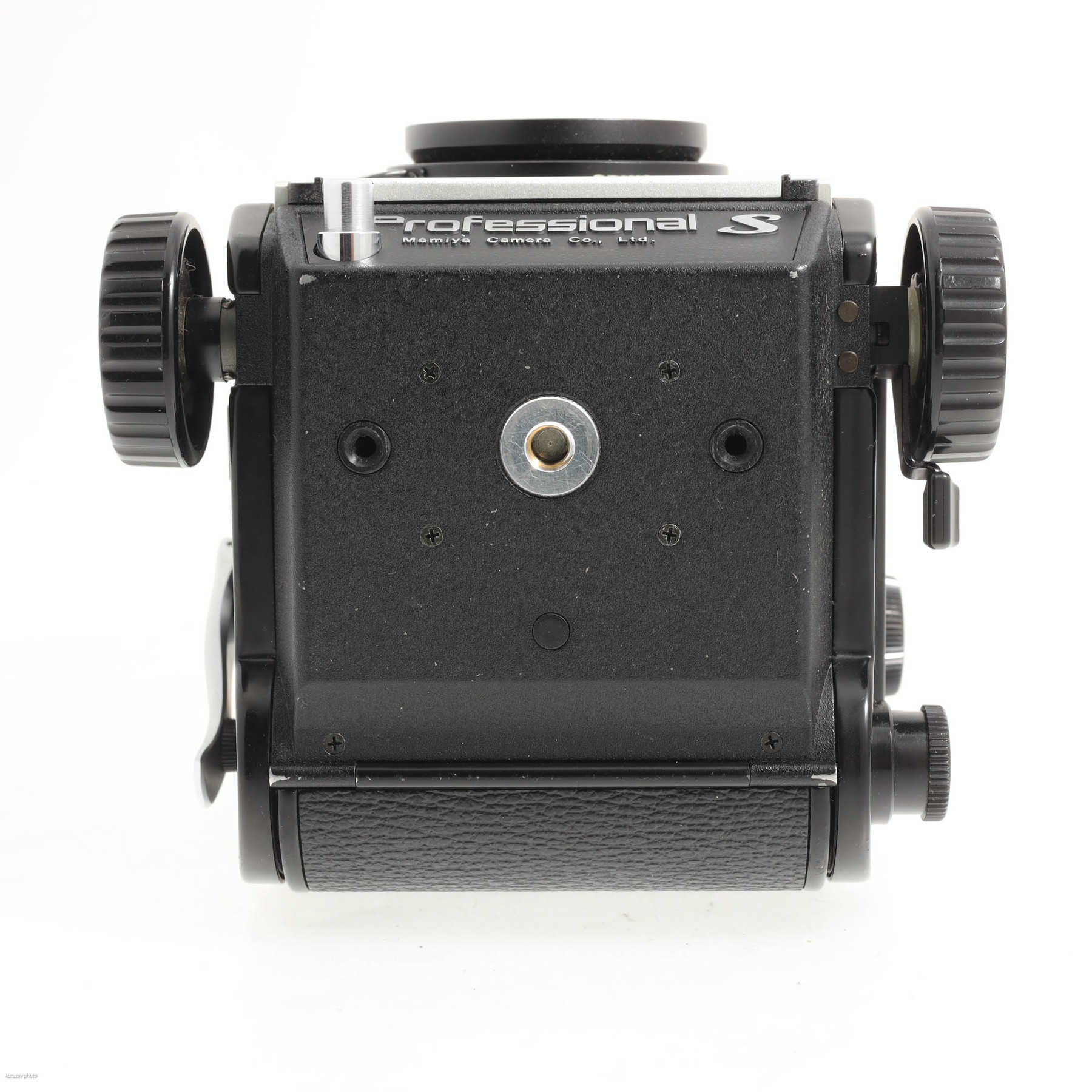 Mamiya С330 Professional S с объективом 80mm f/2.8 Sekor-S Mamiya С330 Professional S с объективом 80mm f/2.8 Sekor-S