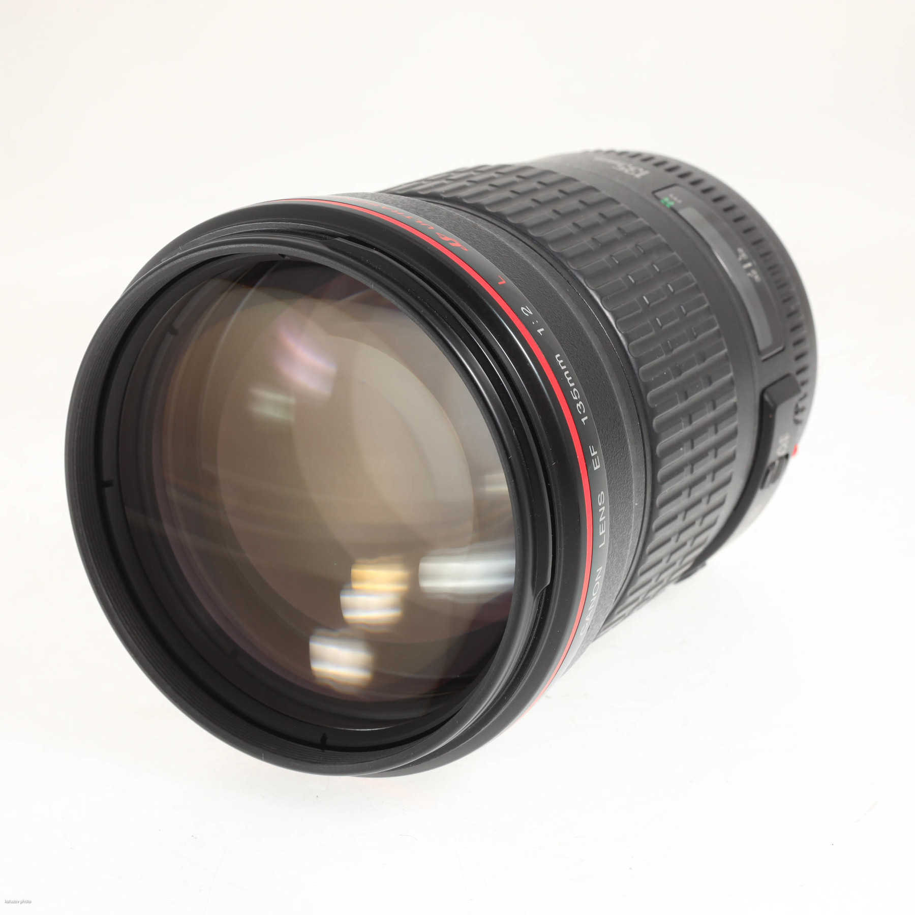 Canon EF 135mm f/2 L USM Canon EF 135mm f/2 L USM
