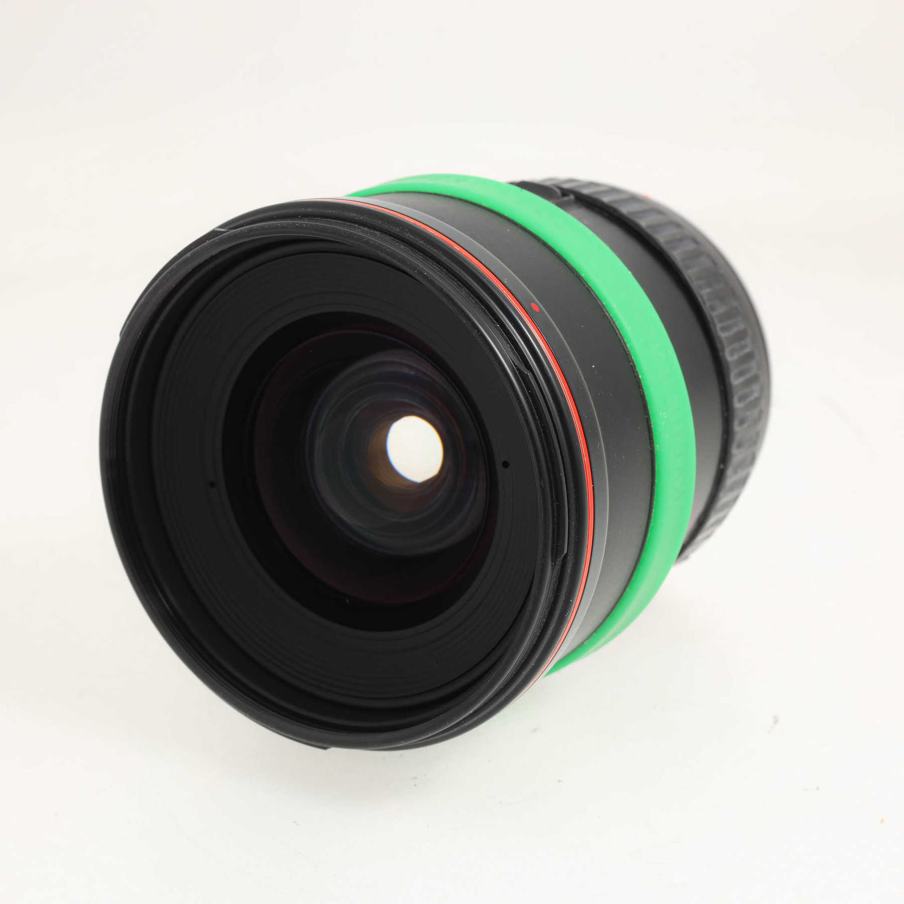 Canon EF 20-35mm f/2.8 L Canon EF 20-35mm f/2.8 L