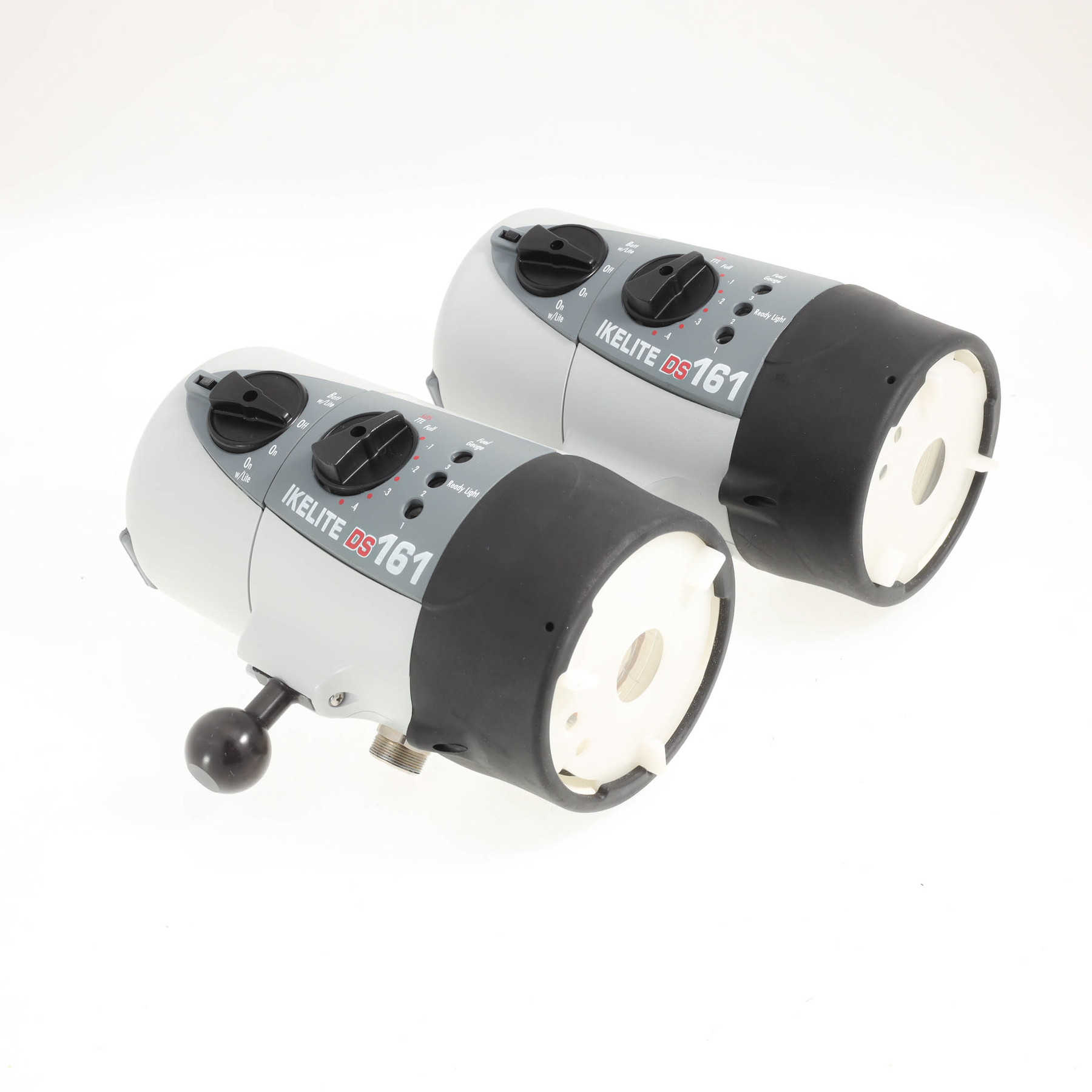 Ikelite подводный бокс для Canon 5D mkIII, 5DS, 5DSr в комплекте с осветителями Ikelite подводный бокс для Canon 5D mkIII, 5DS, 5DSr в комплекте с осветителями