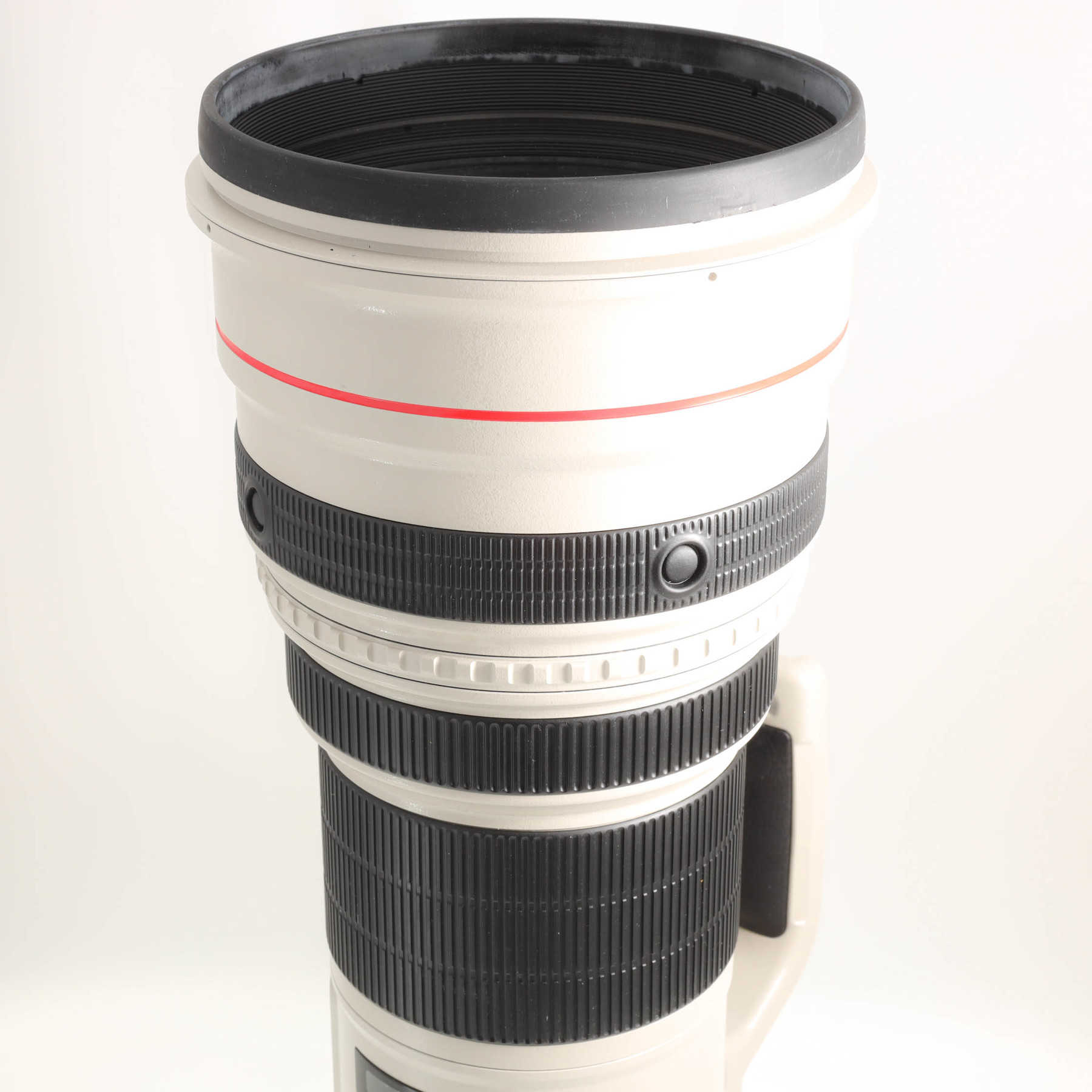 Canon EF 600mm f/4 L IS USM Canon EF 600mm f/4 L IS USM