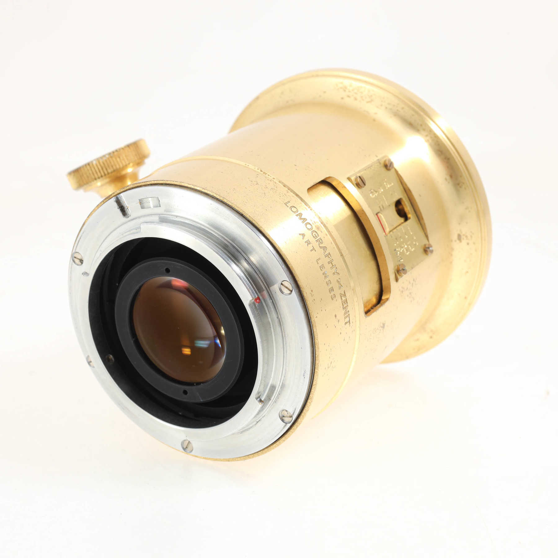 Зенит (КМЗ) 85mm f/2.2 New Petzval (Nikon F) Зенит (КМЗ) 85mm f/2.2 New Petzval (Nikon F)