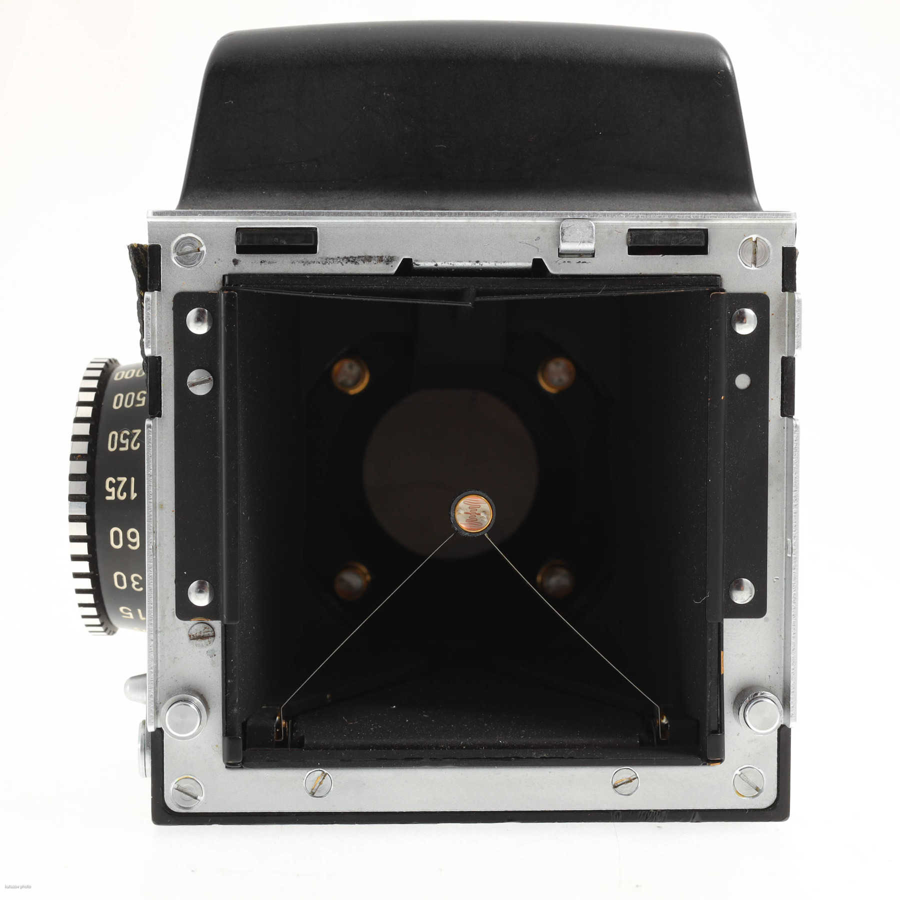 Rollei SL66 шахтный 2,5Х видоискатель с замером (Rigid Magnifing Hood) Rollei SL66 шахтный 2,5Х видоискатель с замером (Rigid Magnifing Hood)