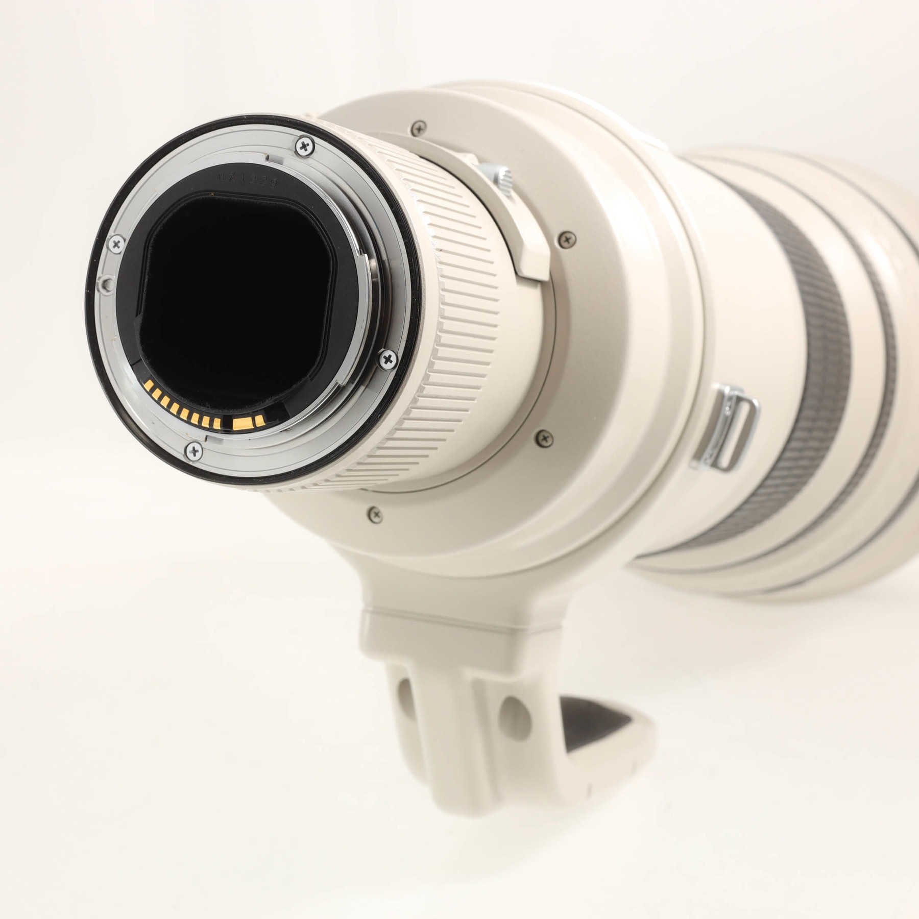 Canon EF 600mm f/4 L IS USM Canon EF 600mm f/4 L IS USM