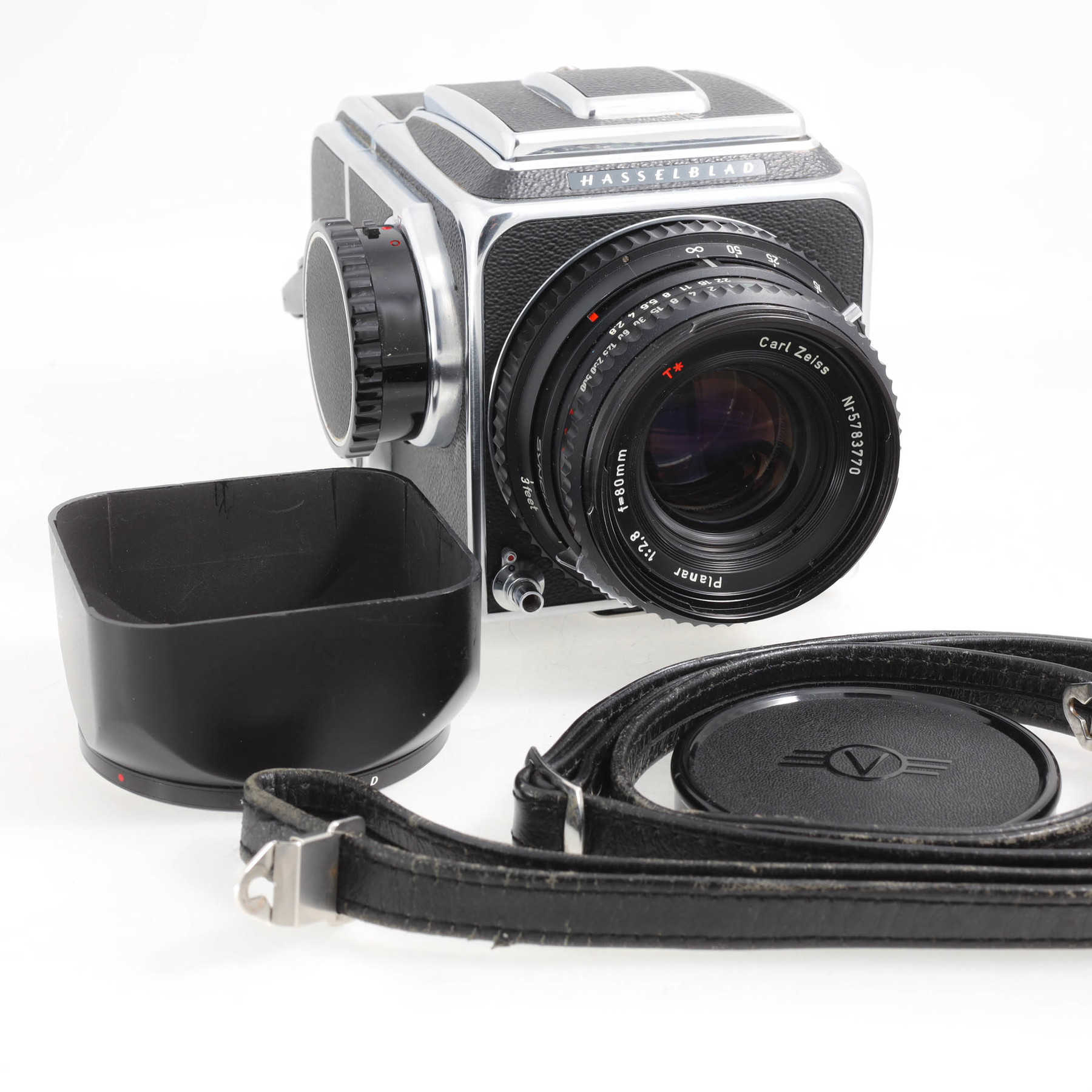 Hasselblad 500C/M с объективом 80mm f/2.8 Planar T* Hasselblad 500C/M с объективом 80mm f/2.8 Planar T*