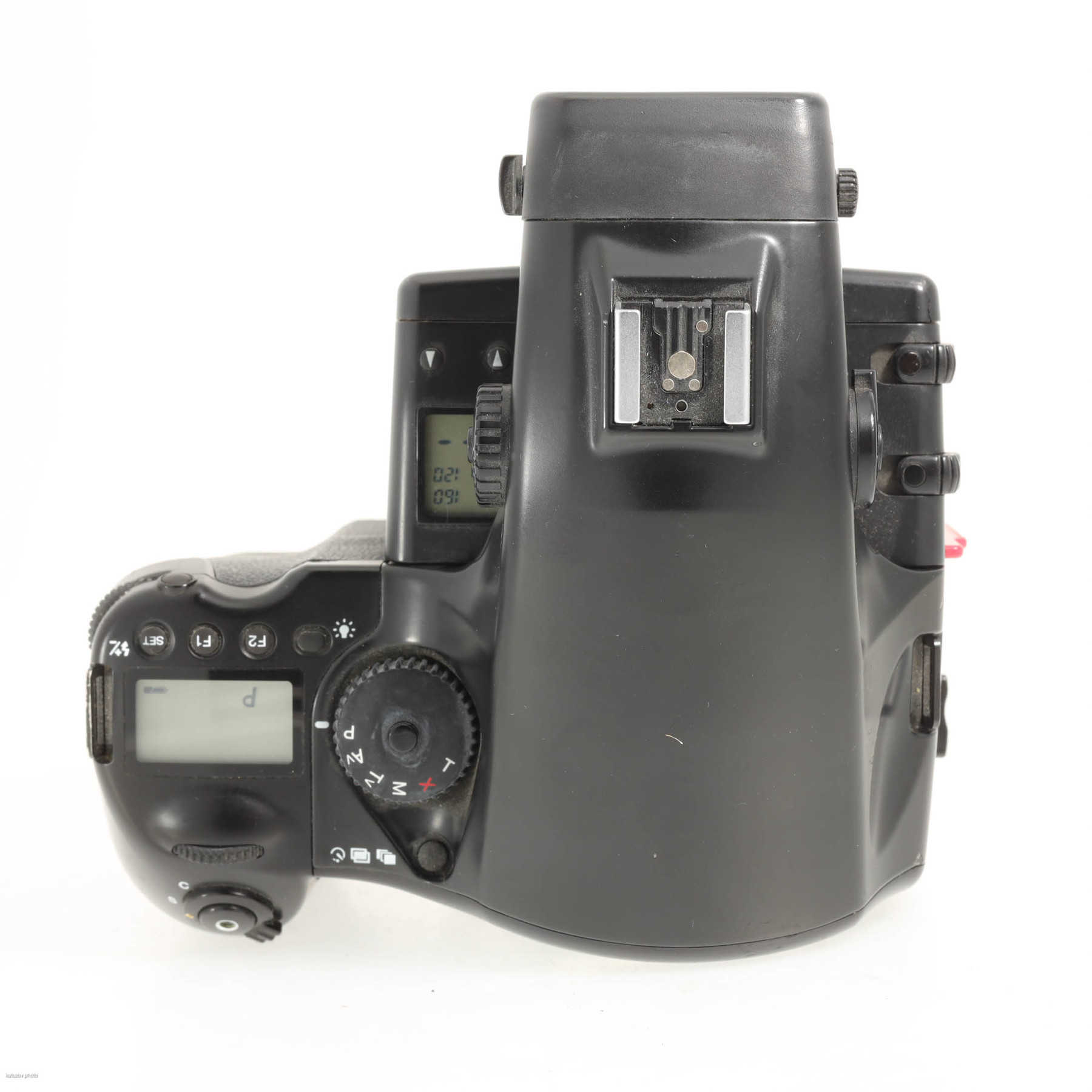Mamiya 645 AFD с объективом AF 80mm f/2.8 Mamiya 645 AFD с объективом AF 80mm f/2.8