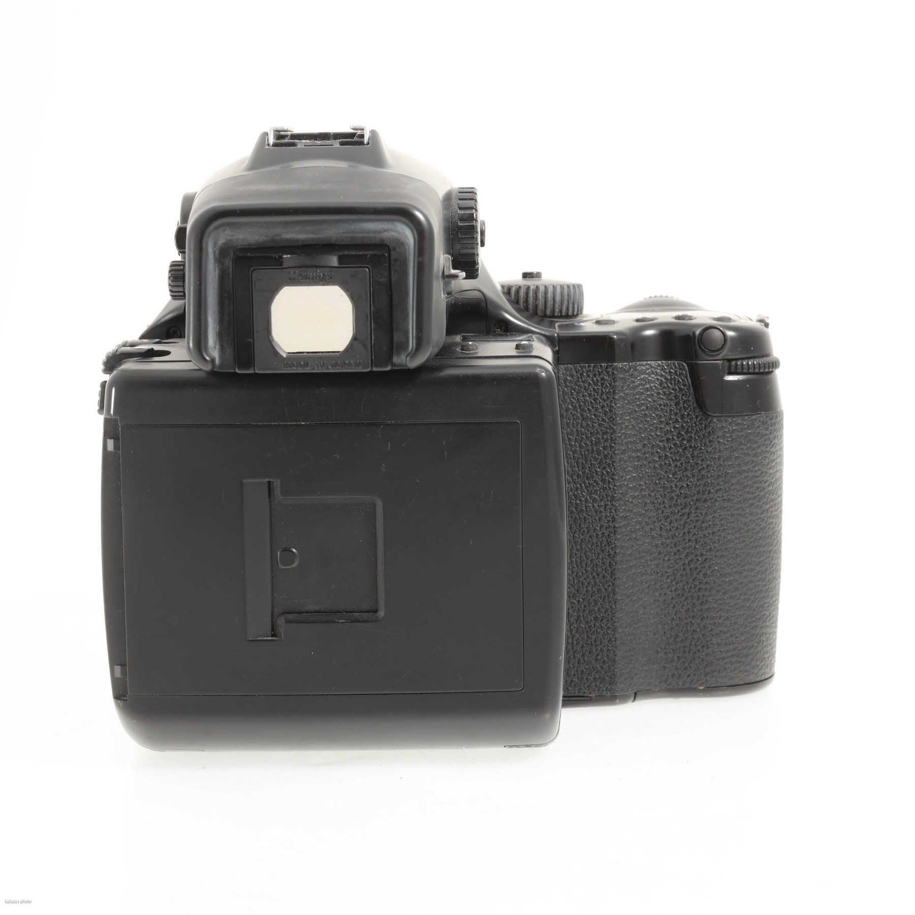 Mamiya 645 AFD с объективом AF 80mm f/2.8 Mamiya 645 AFD с объективом AF 80mm f/2.8