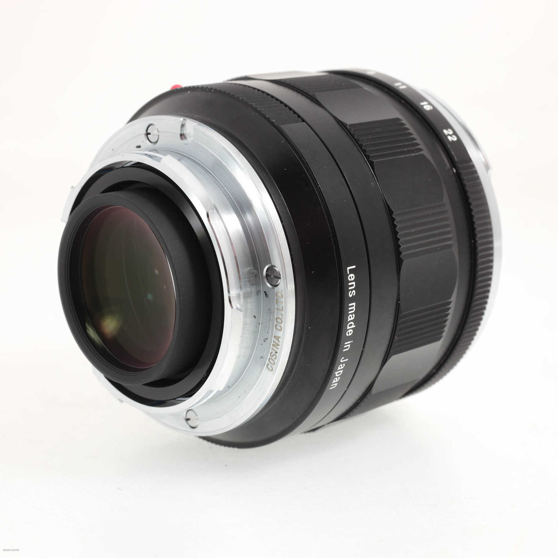 Voigtländer Nokton 35mm f/1.2 Aspherical III Voigtländer Nokton 35mm f/1.2 Aspherical III