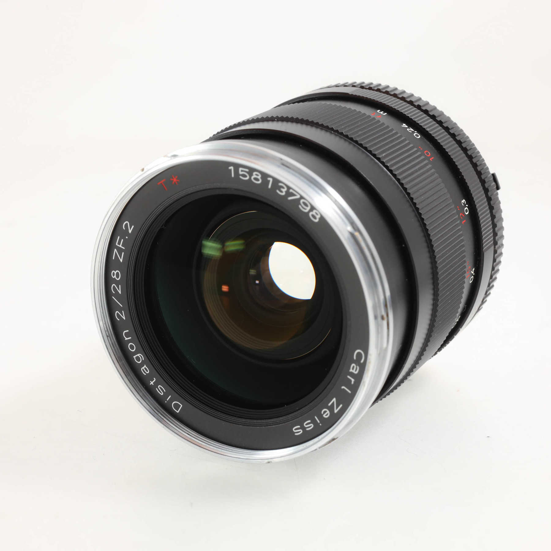 Zeiss 28mm f/2 Distagon T* ZF.2 Zeiss 28mm f/2 Distagon T* ZF.2