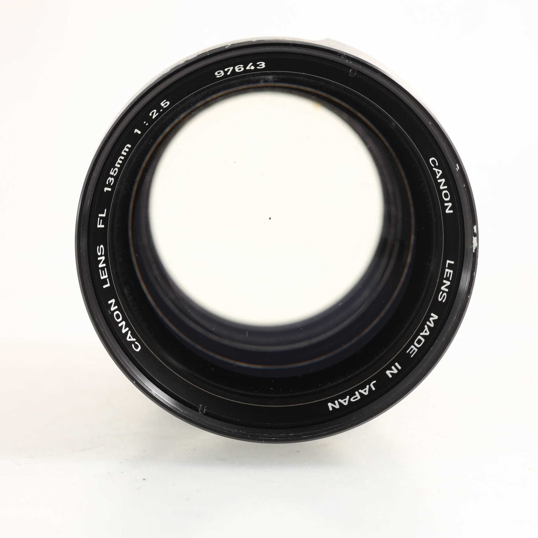 Canon 135mm f/2.5 Canon 135mm f/2.5