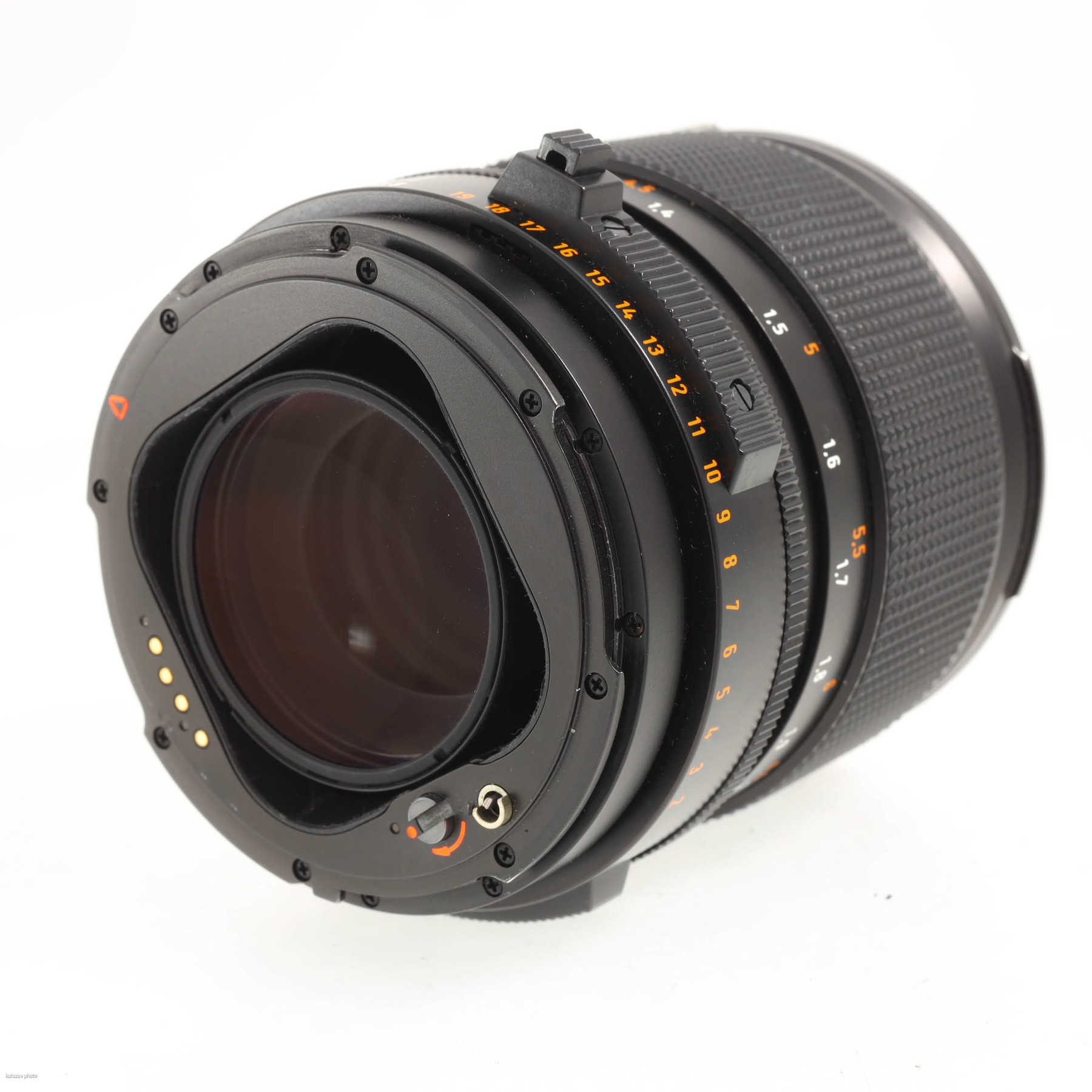 Hasselblad 202FA с объективом F 150mm f/2.8 T* Carl Zeiss Sonnar Hasselblad 202FA с объективом F 150mm f/2.8 T* Carl Zeiss Sonnar
