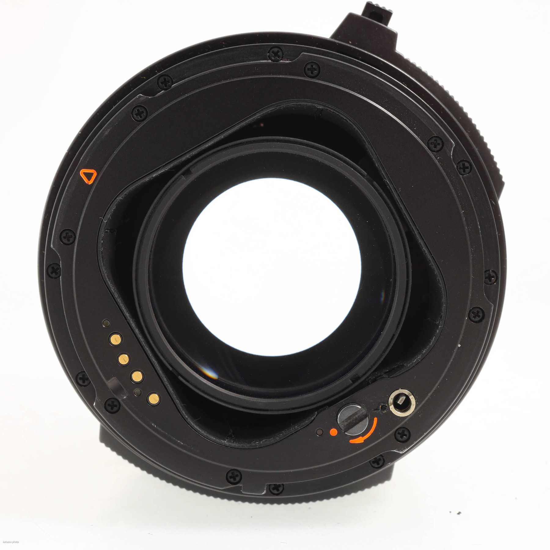 Hasselblad 202FA с объективом F 150mm f/2.8 T* Carl Zeiss Sonnar Hasselblad 202FA с объективом F 150mm f/2.8 T* Carl Zeiss Sonnar