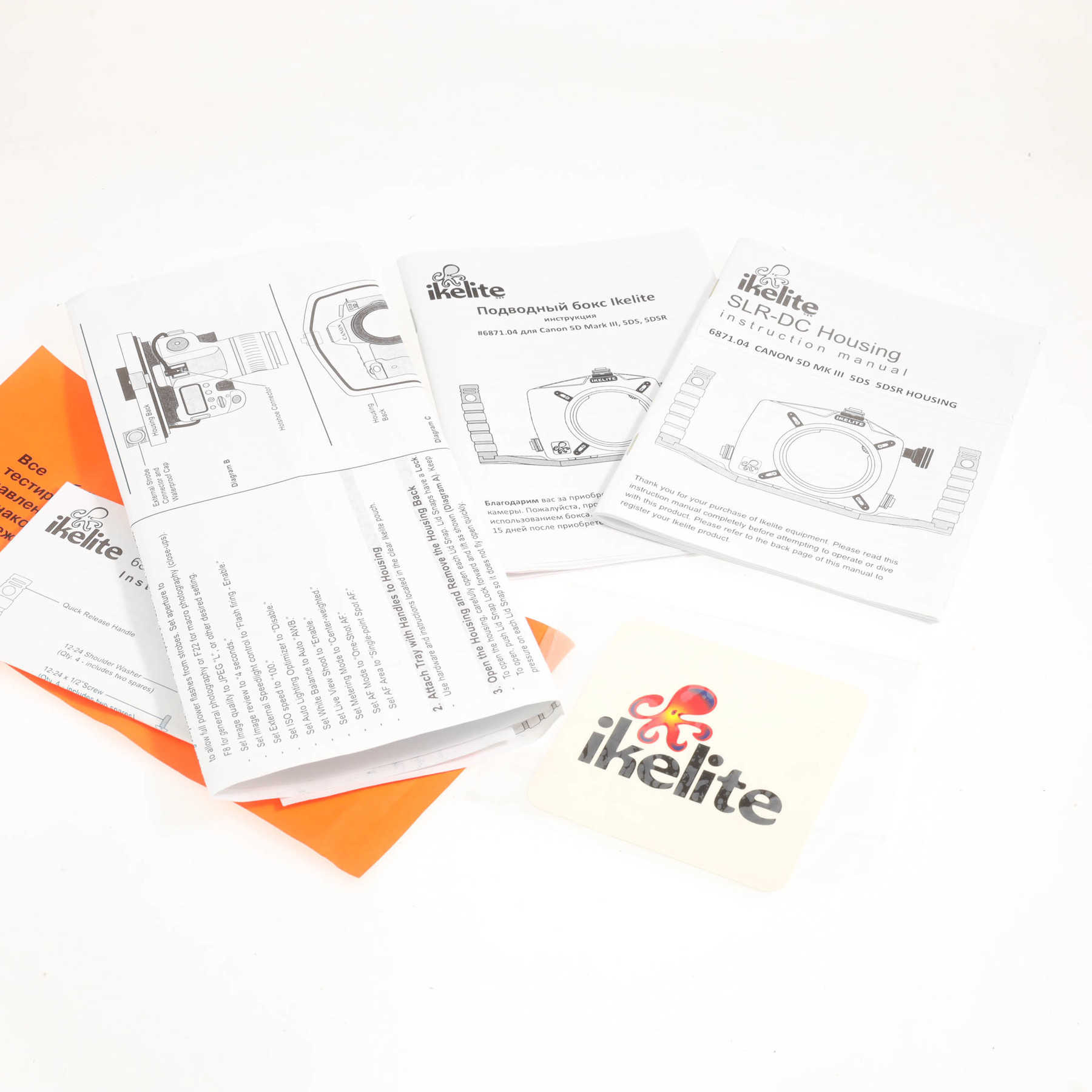 Ikelite подводный бокс для Canon 5D mkIII, 5DS, 5DSr в комплекте с осветителями Ikelite подводный бокс для Canon 5D mkIII, 5DS, 5DSr в комплекте с осветителями