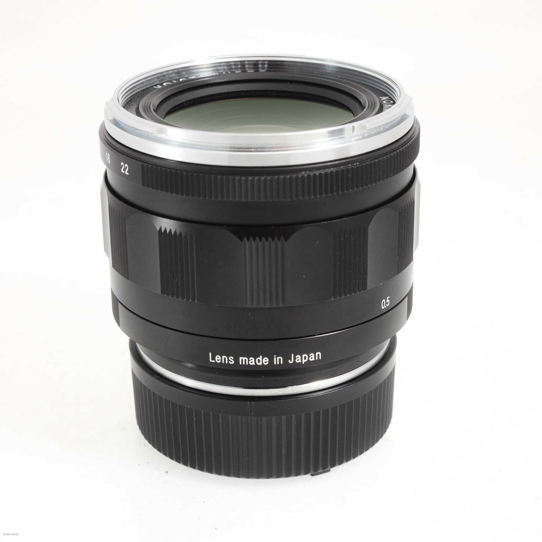 Voigtländer Nokton 35mm f/1.2 Aspherical III Voigtländer Nokton 35mm f/1.2 Aspherical III
