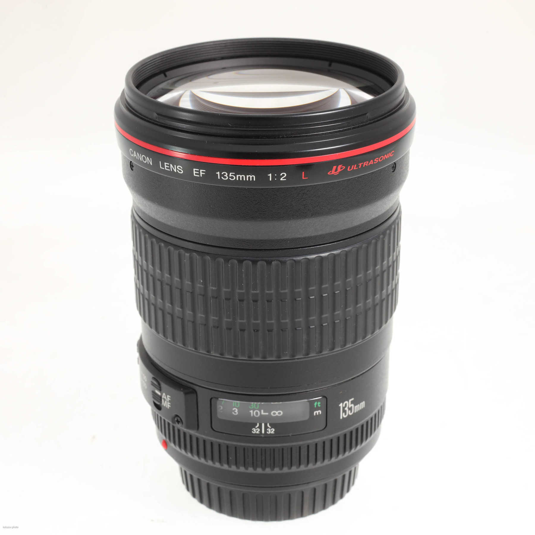 Canon EF 135mm f/2 L USM Canon EF 135mm f/2 L USM