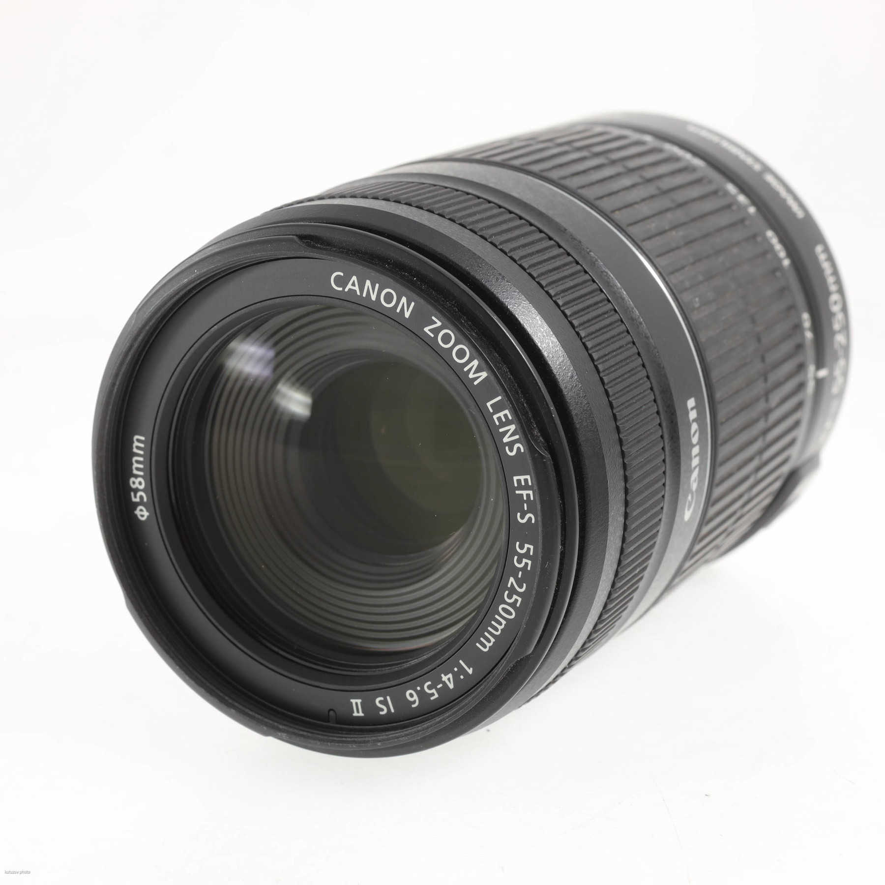 Canon EF-S 55-250mm f/4-5.6 IS II Canon EF-S 55-250mm f/4-5.6 IS II